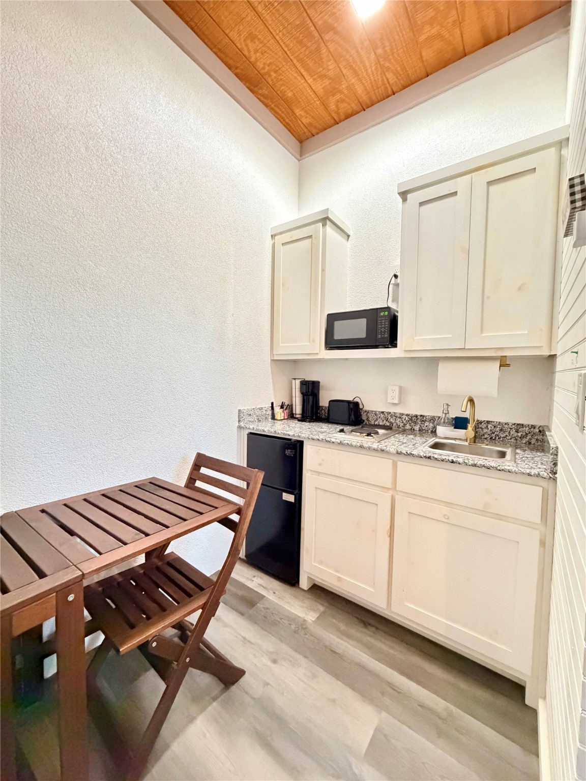925 Honeysuckle Lane Lucas TX 75002