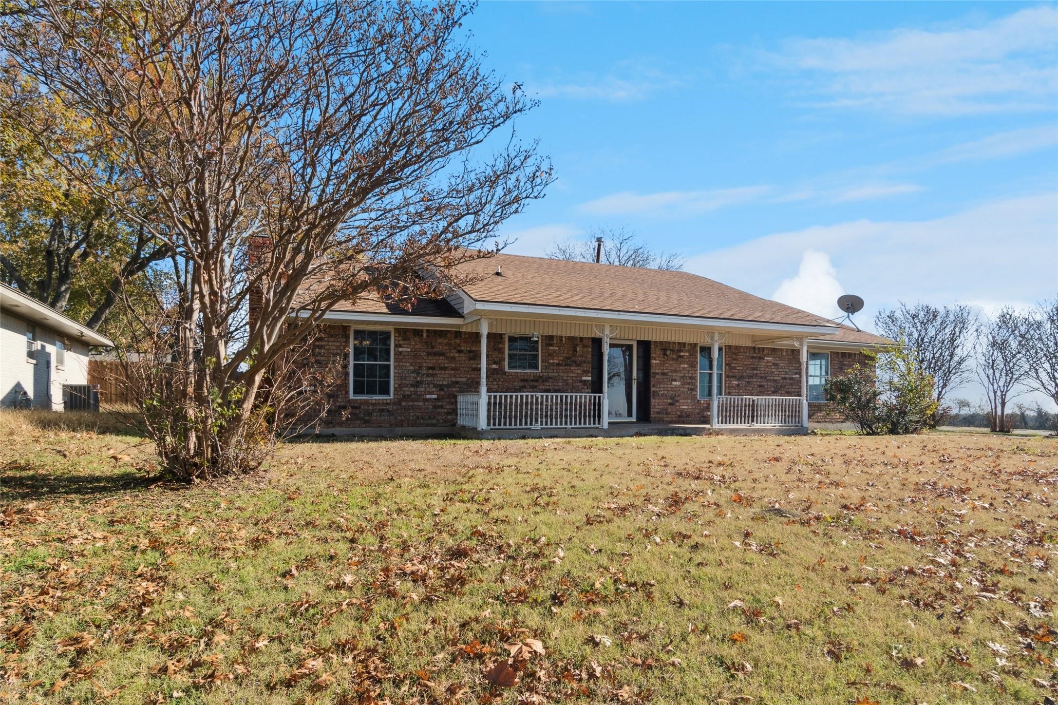 941 Maple Street Howe TX 75459