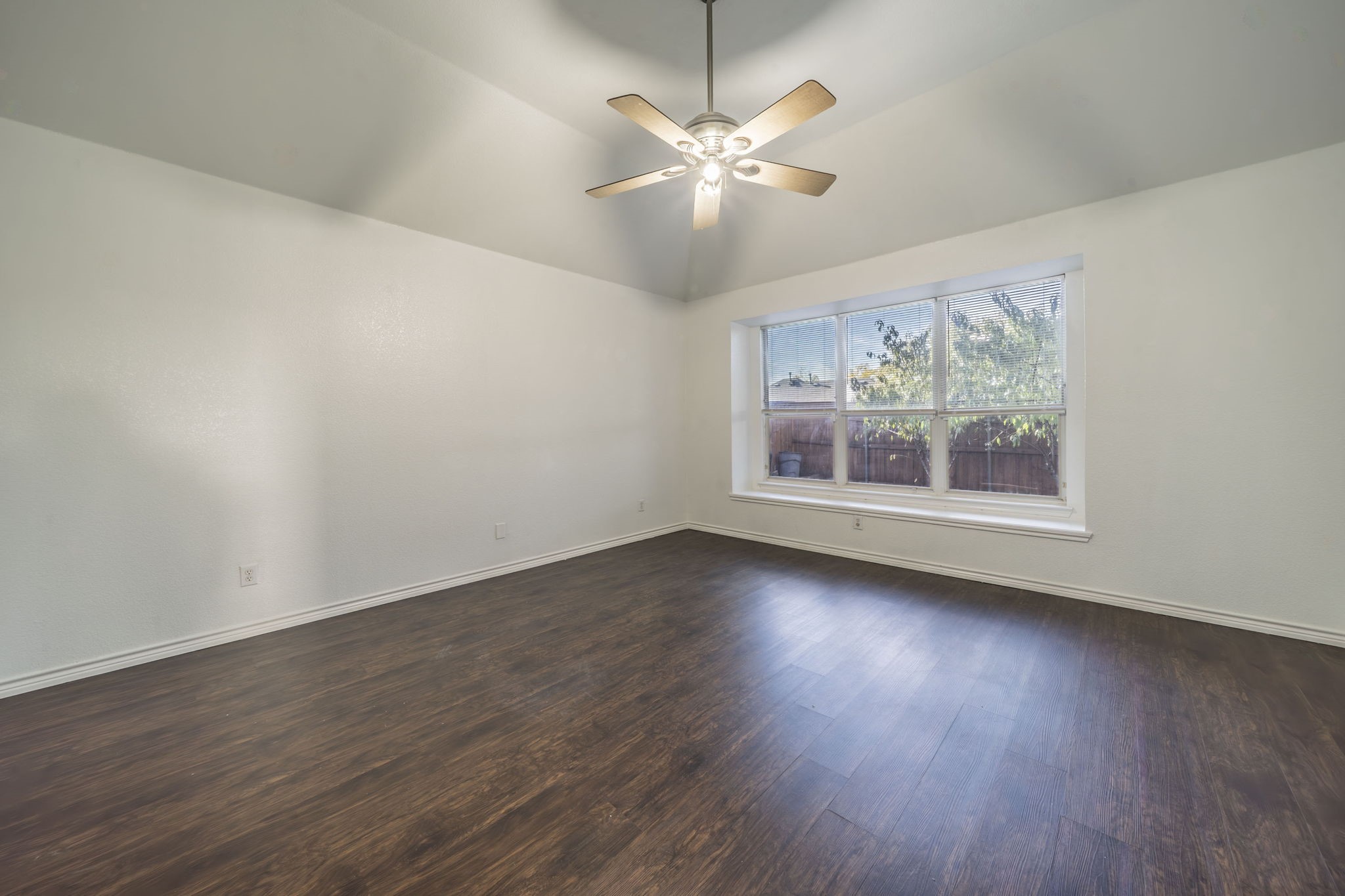 7042 Hedgebrook Drive Dallas TX 75249