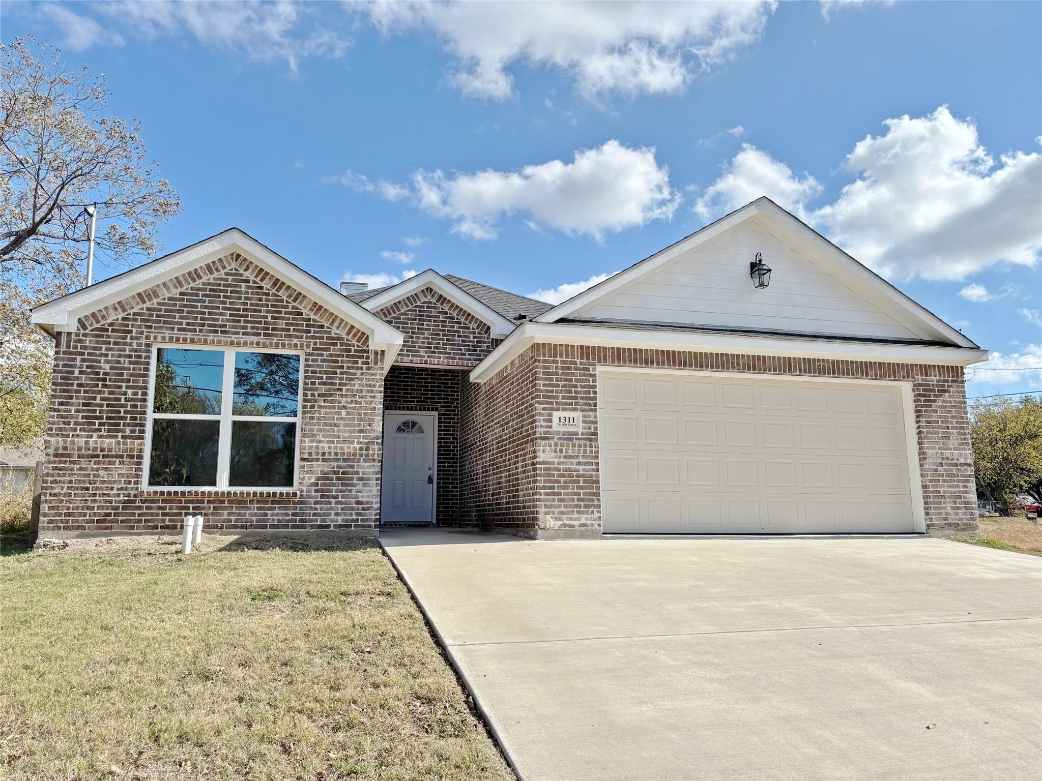 1311 Wright Greenville TX 75401