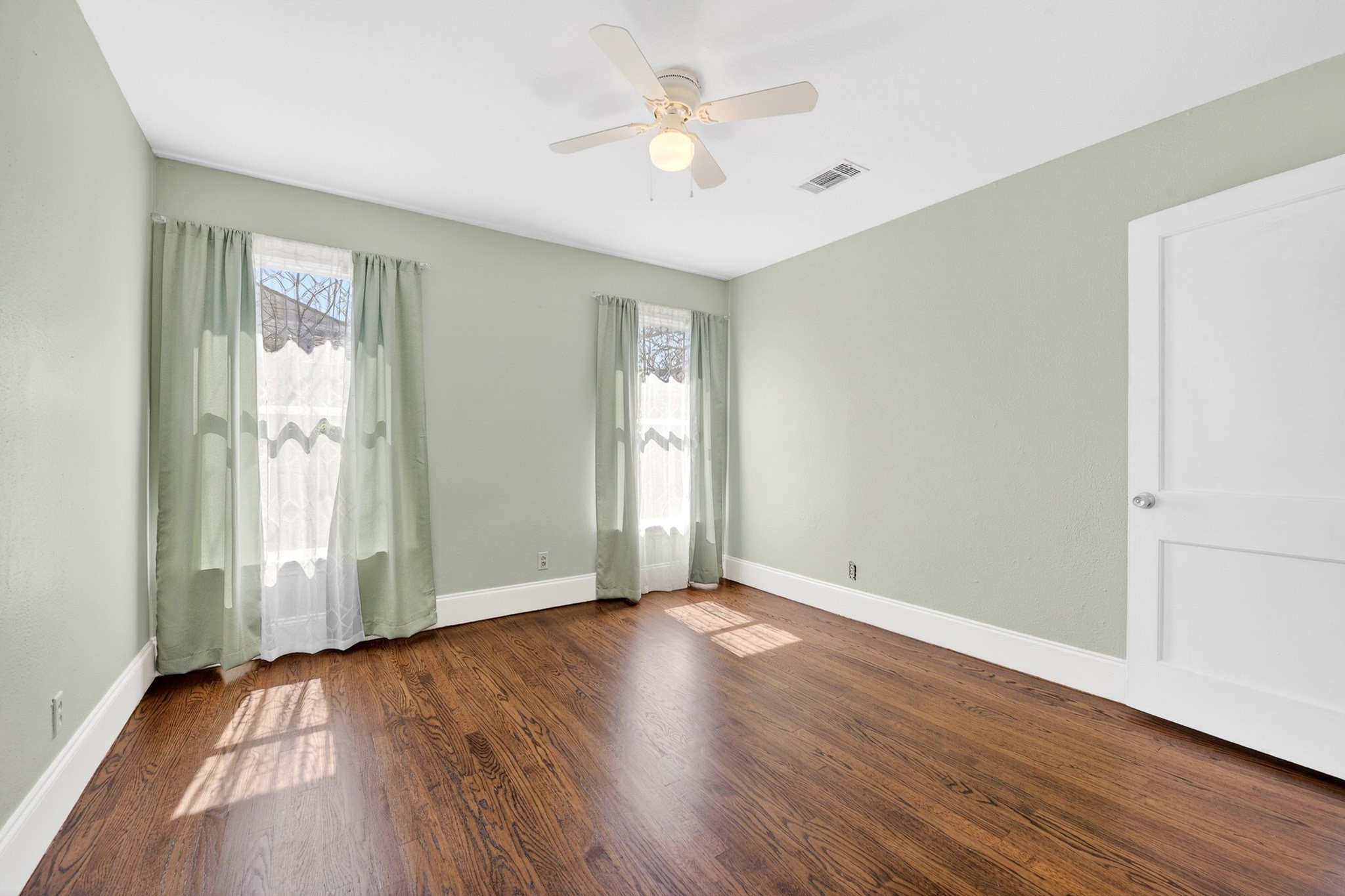 10922 Castolon Drive Dallas TX 75228