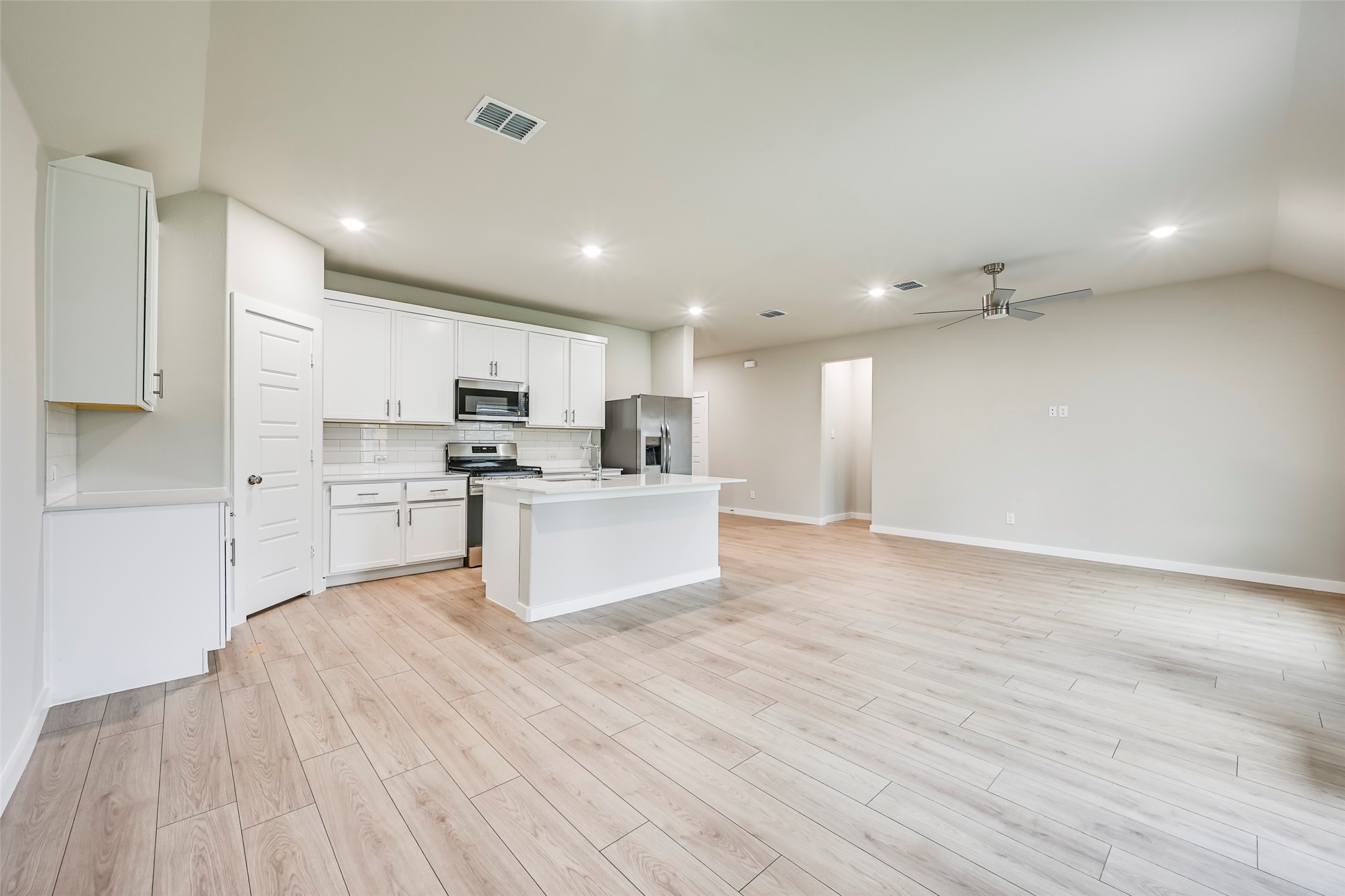 946 Olive Drive Lavon TX 75166