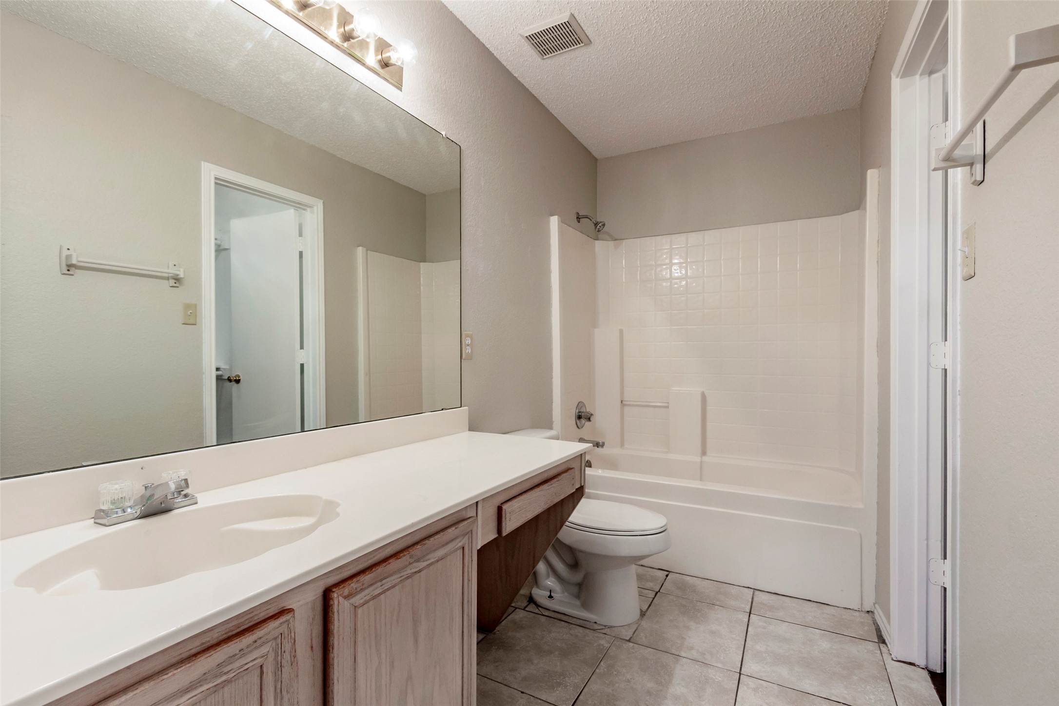 845 Applewood Drive Cedar Hill TX 75104