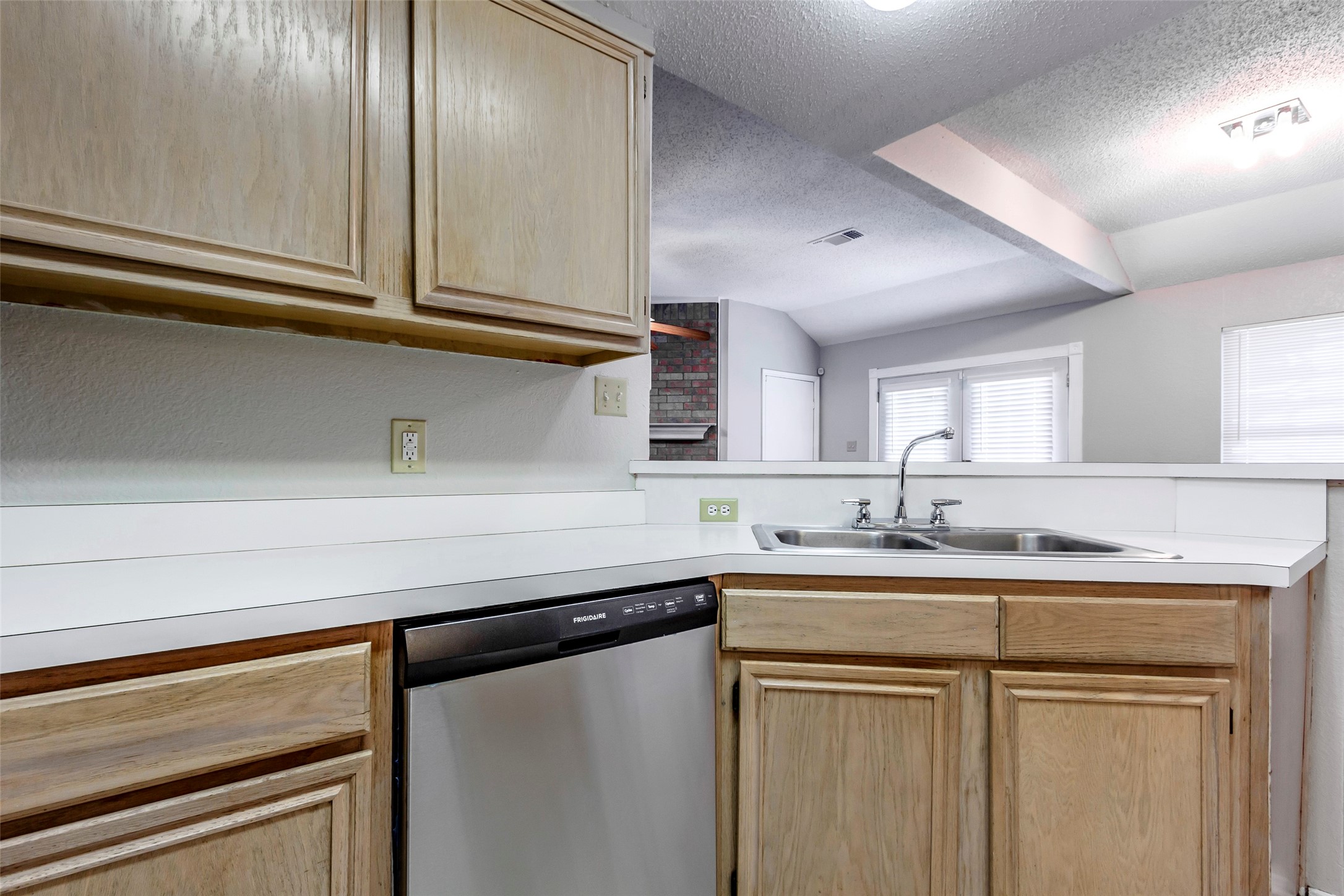 845 Applewood Drive Cedar Hill TX 75104