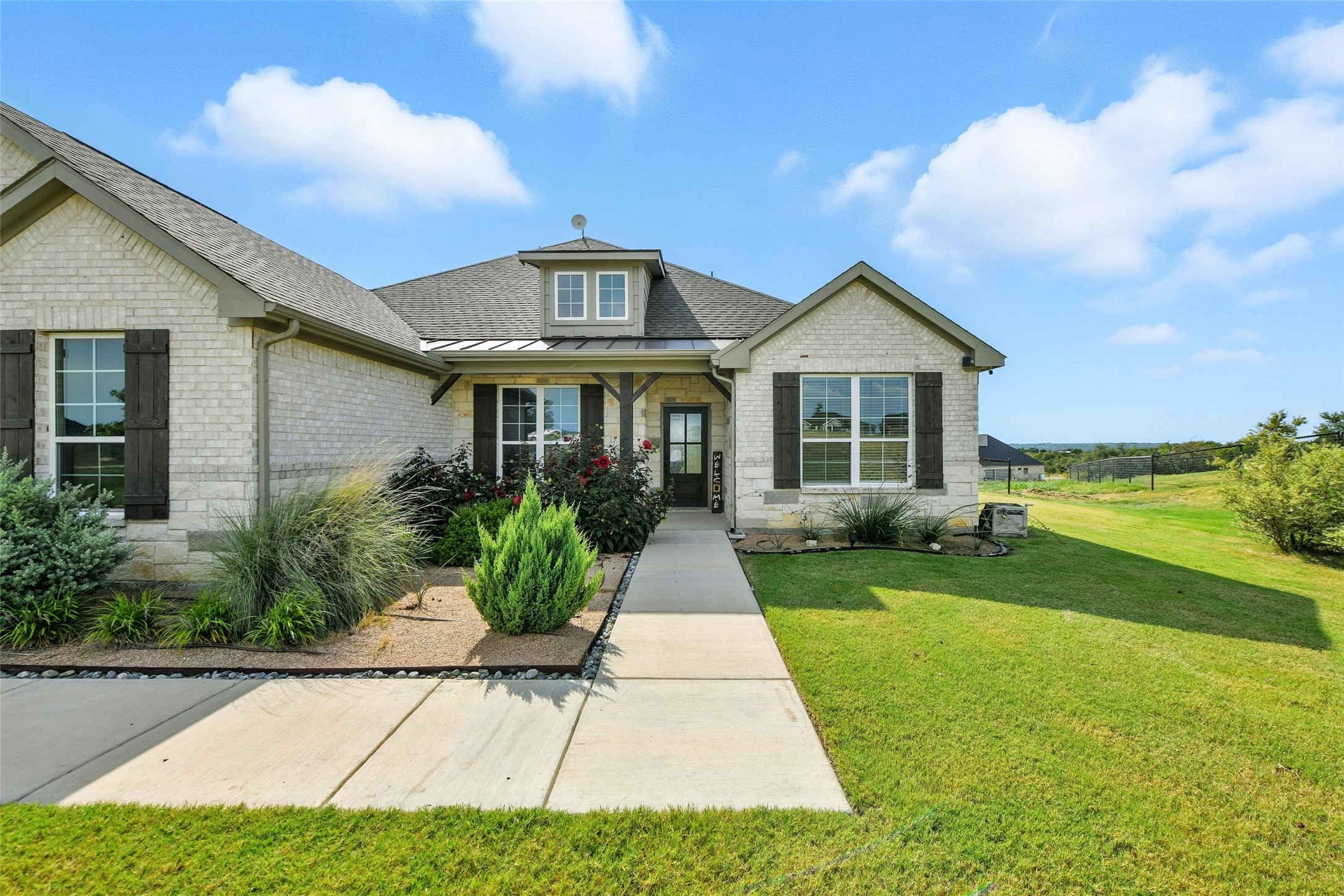 1089 Flagstone Drive Weatherford TX 76085