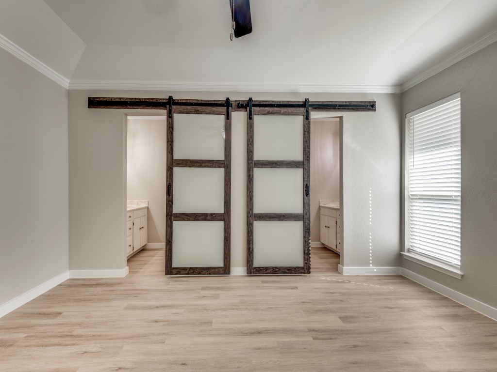2020 Normandy Drive Hurst TX 76054