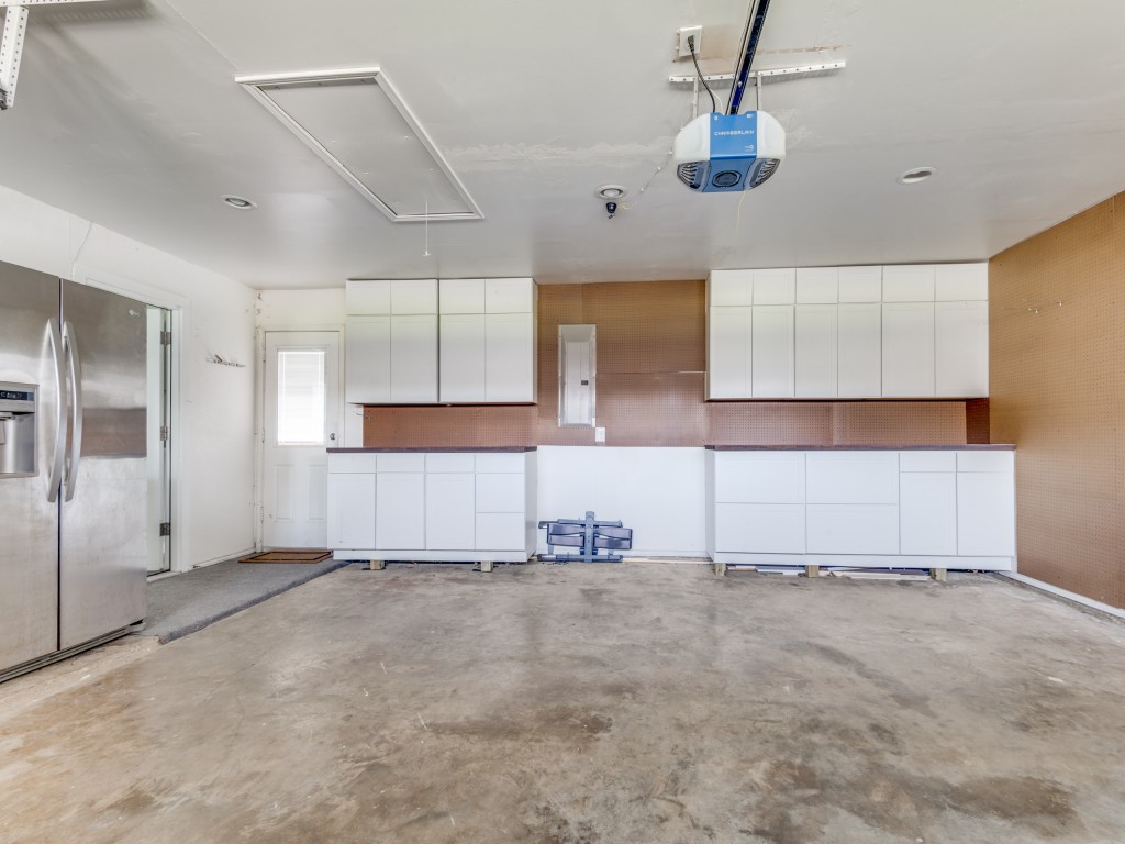 2020 Normandy Drive Hurst TX 76054