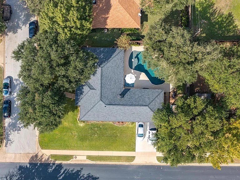 2020 Normandy Drive Hurst TX 76054