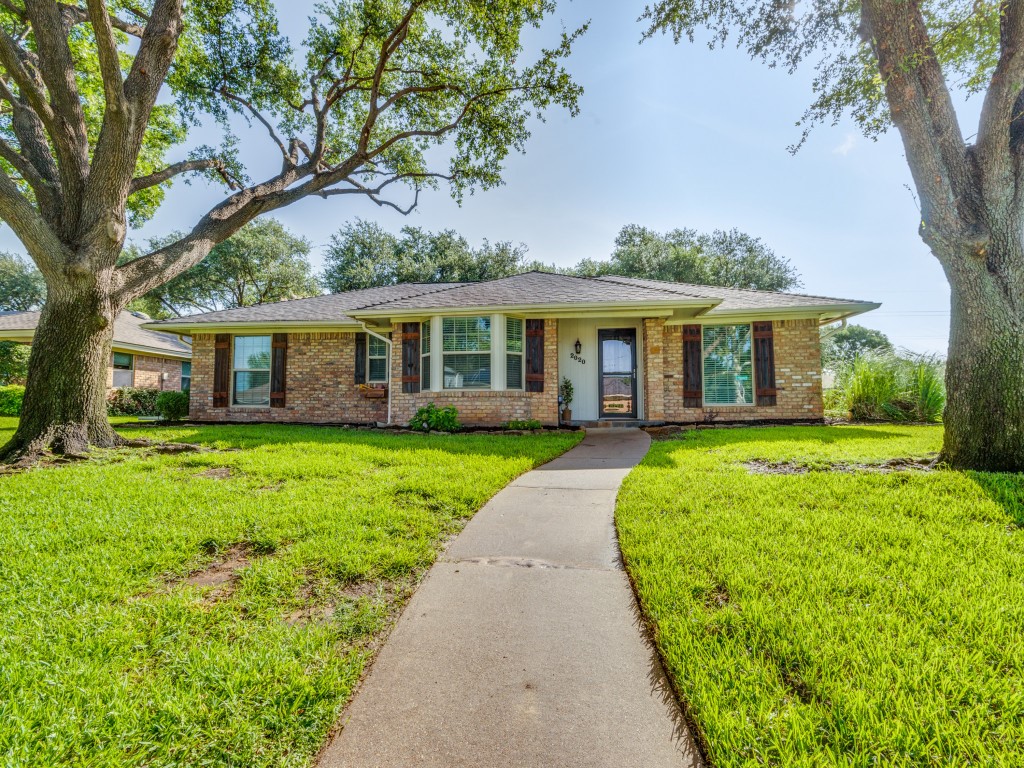 2020 Normandy Drive Hurst TX 76054
