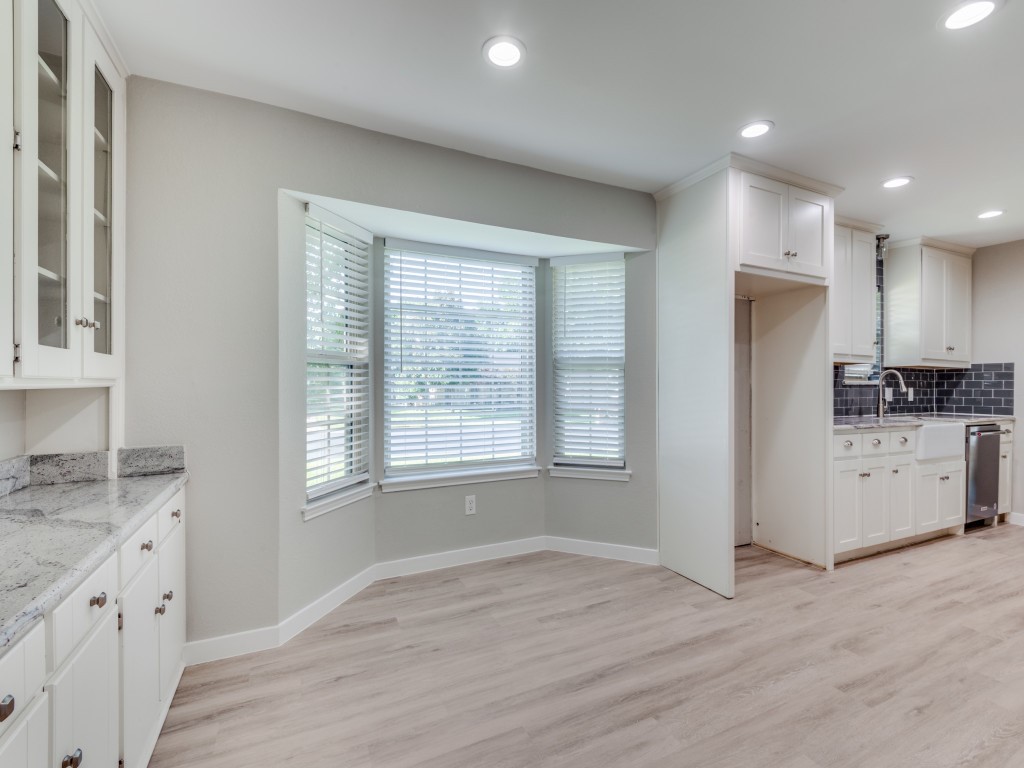 2020 Normandy Drive Hurst TX 76054
