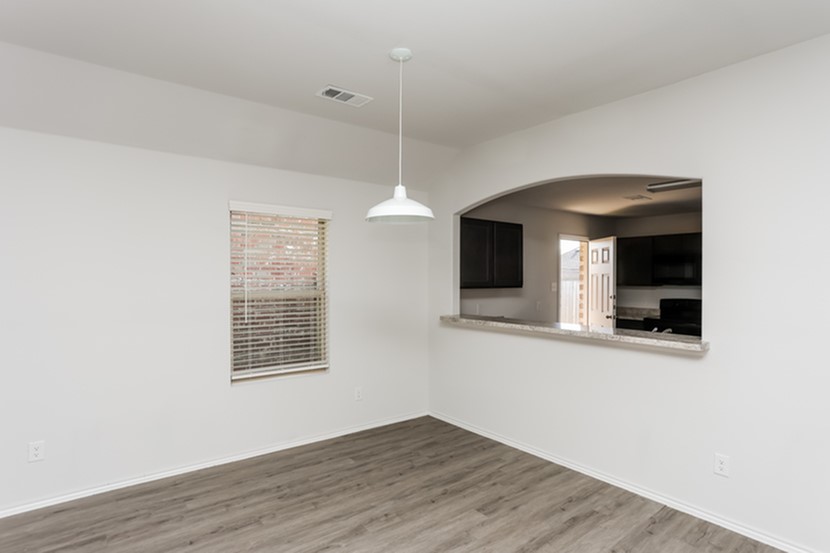 1317 Esther Lane Ennis TX 75119