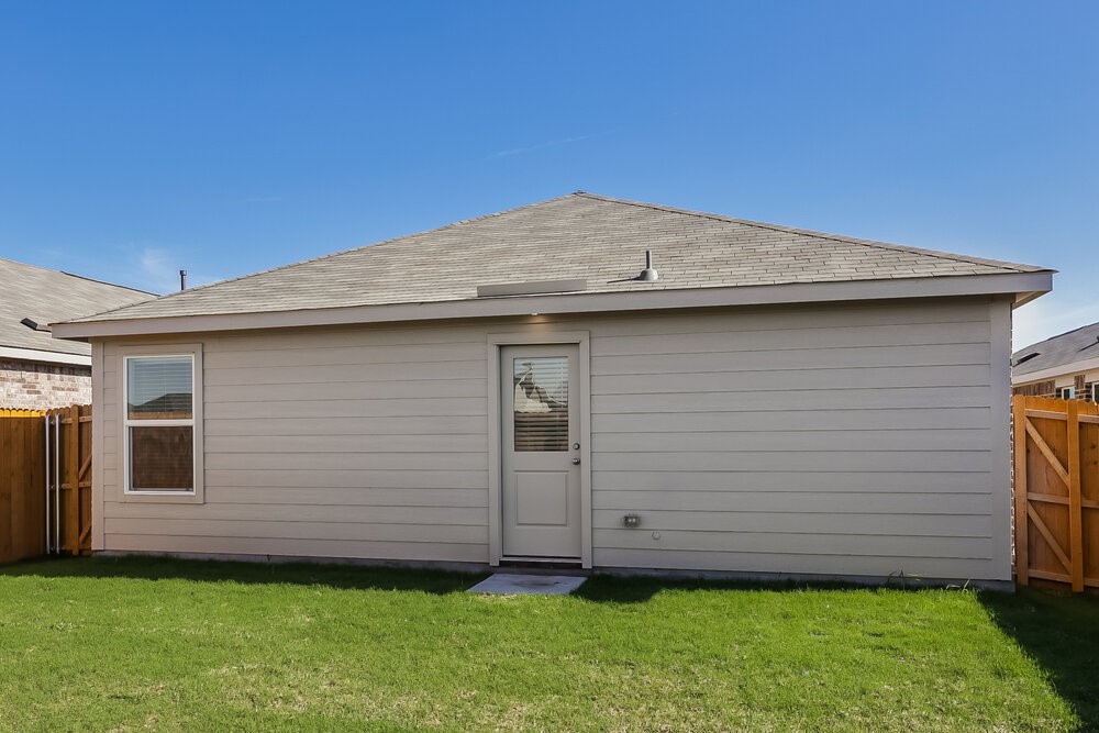 1715 Crossbill Street Forney TX 75126