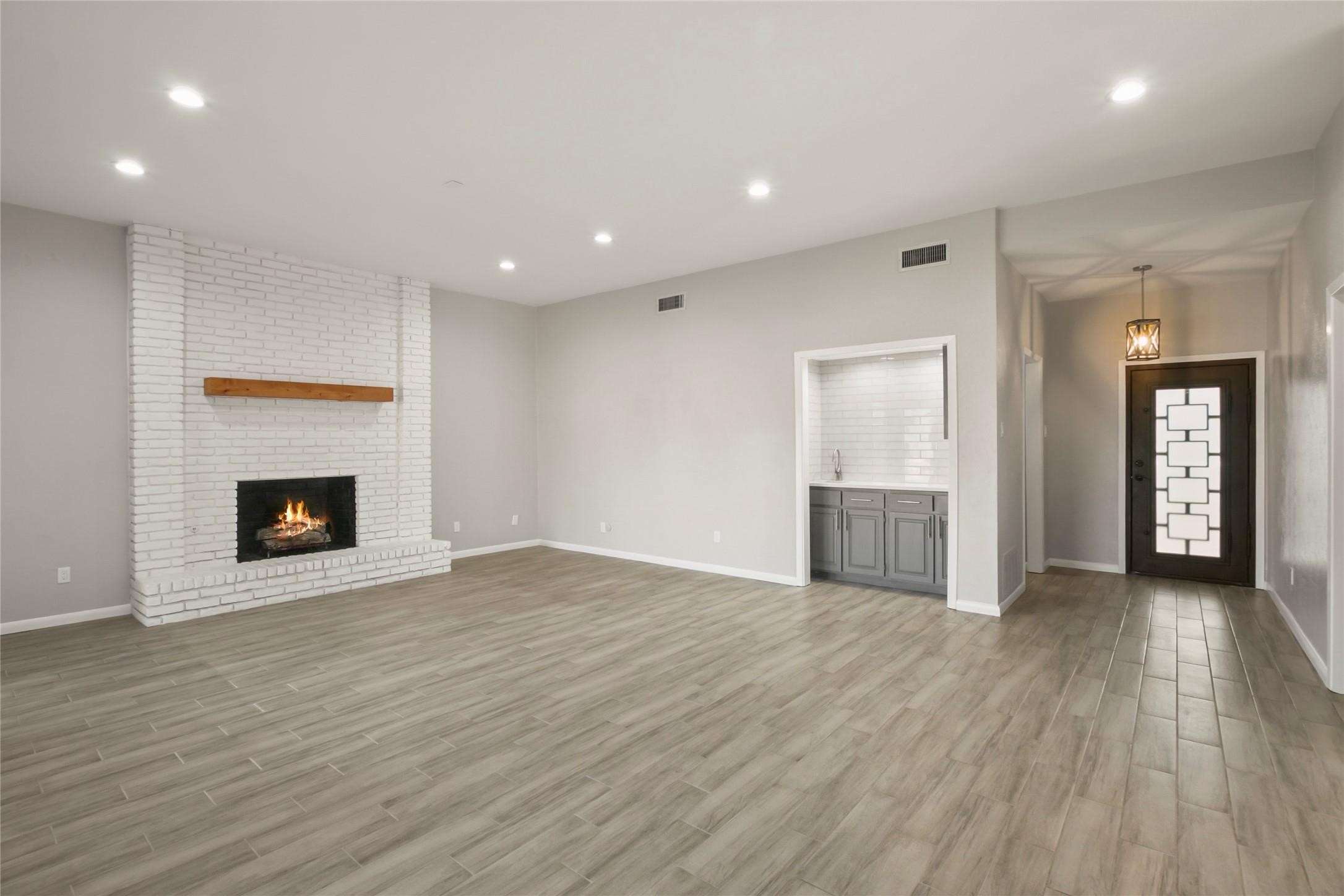 6019 Yellow Rock Trail Dallas TX 75248