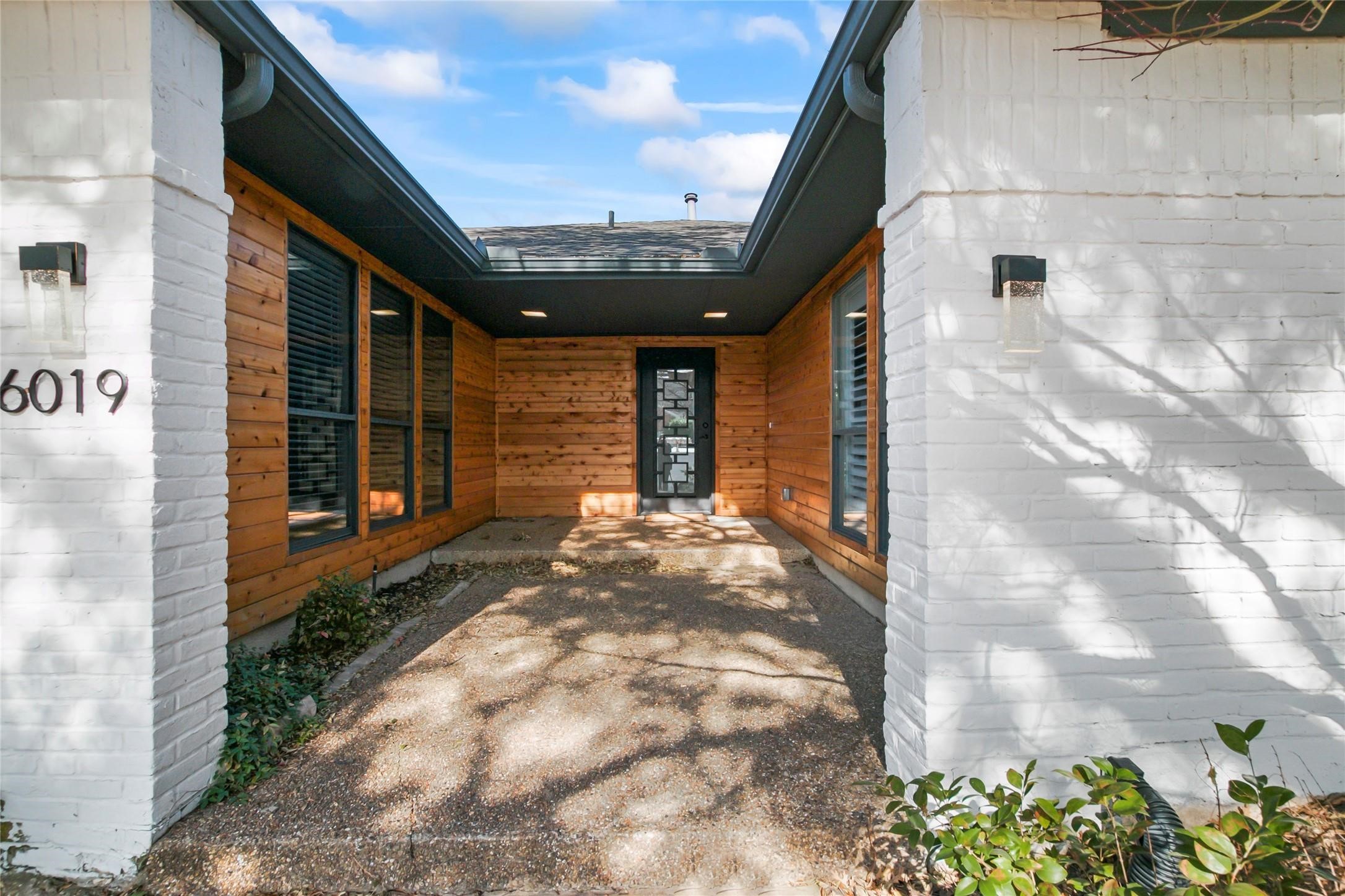 6019 Yellow Rock Trail Dallas TX 75248