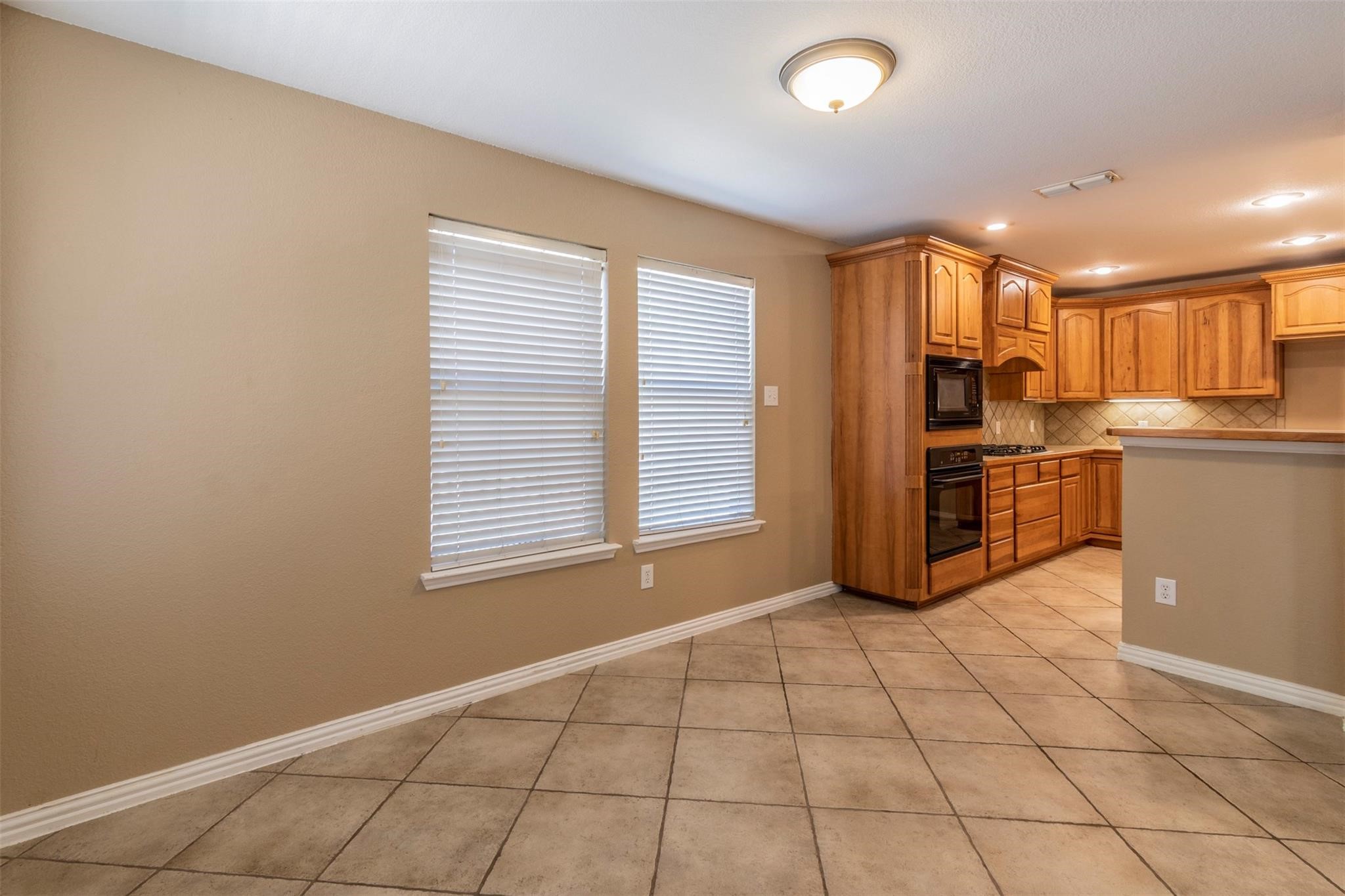 2017 Lake Highlands Wylie TX 75098
