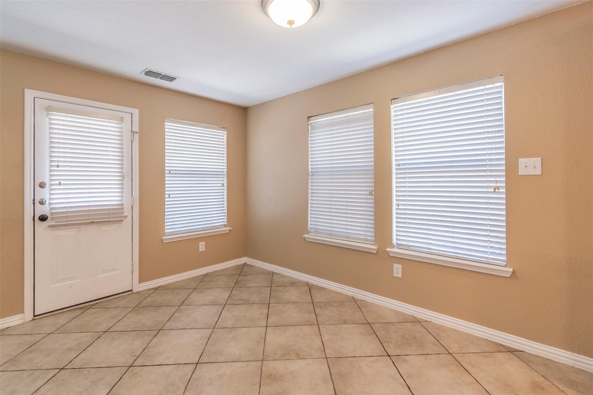 2017 Lake Highlands Wylie TX 75098