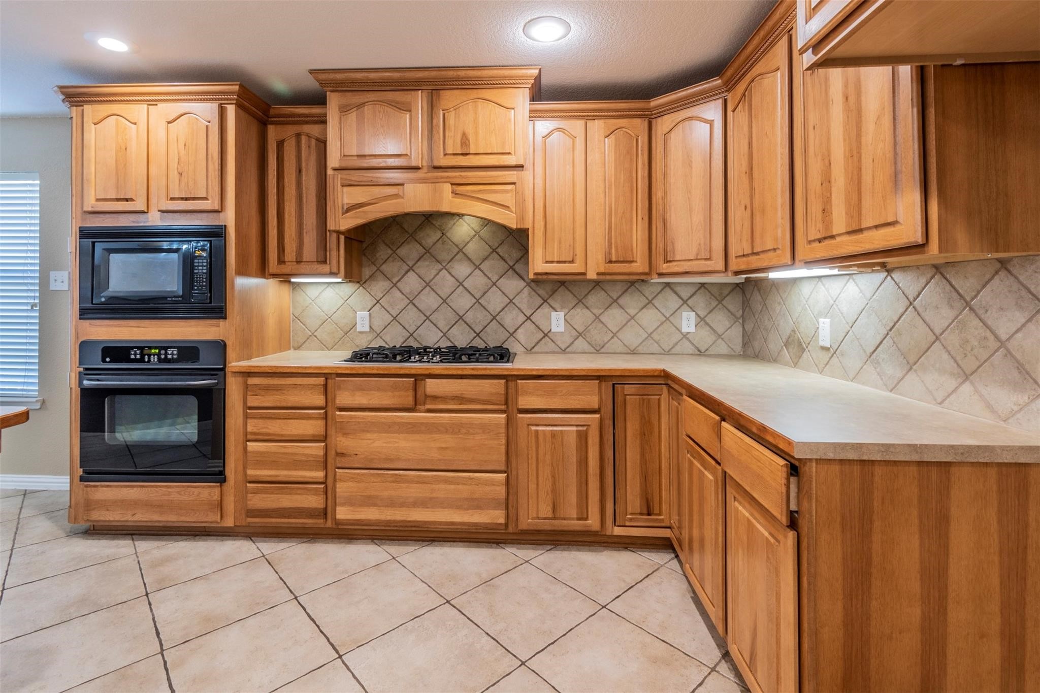 2017 Lake Highlands Wylie TX 75098