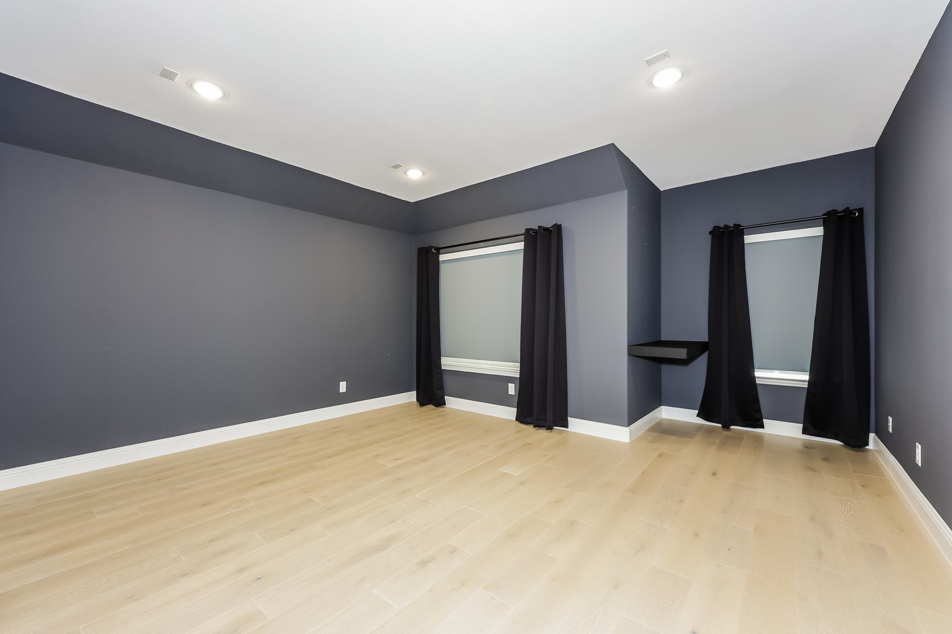 8016 Sunflower Lane Dallas TX 75252