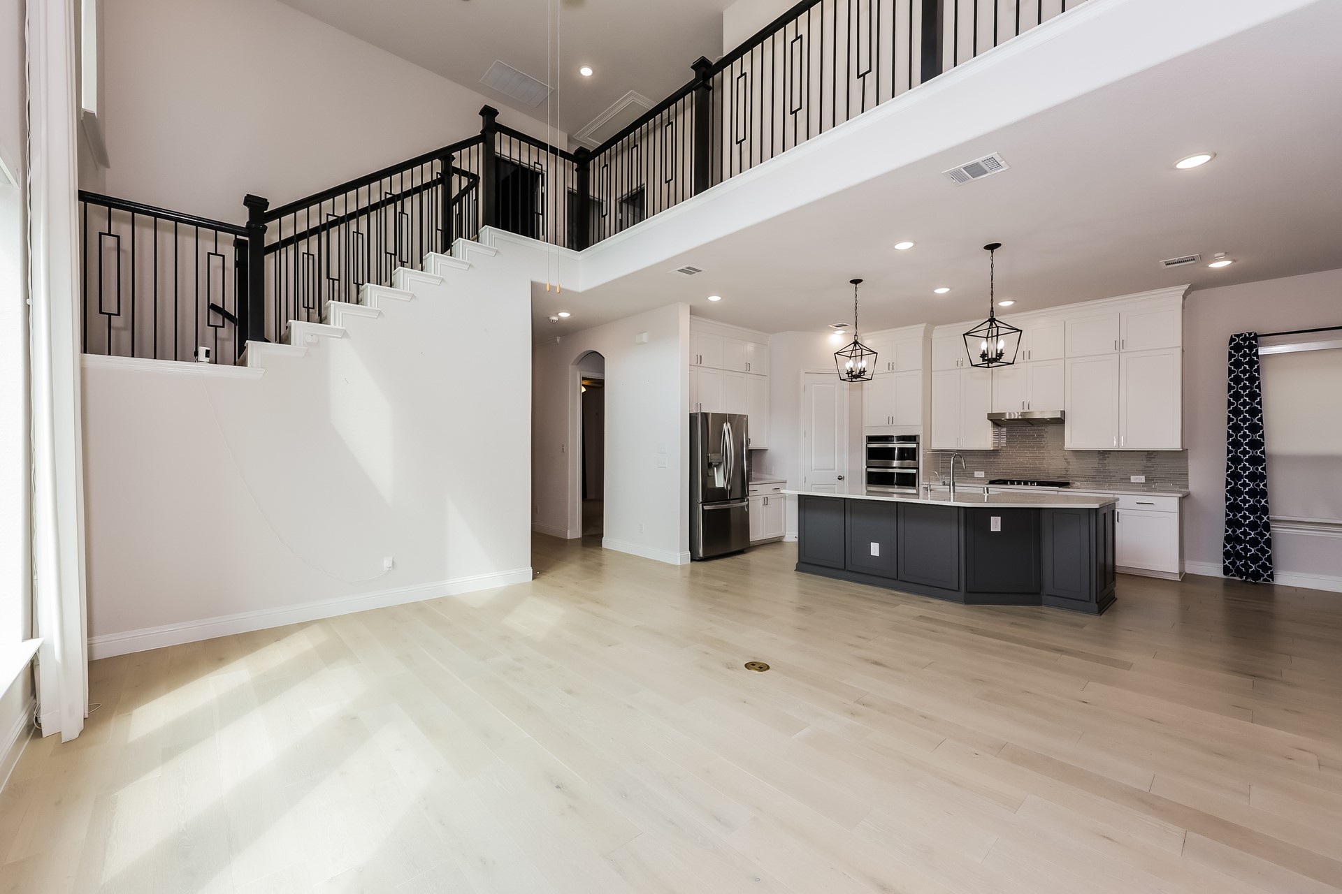 8016 Sunflower Lane Dallas TX 75252