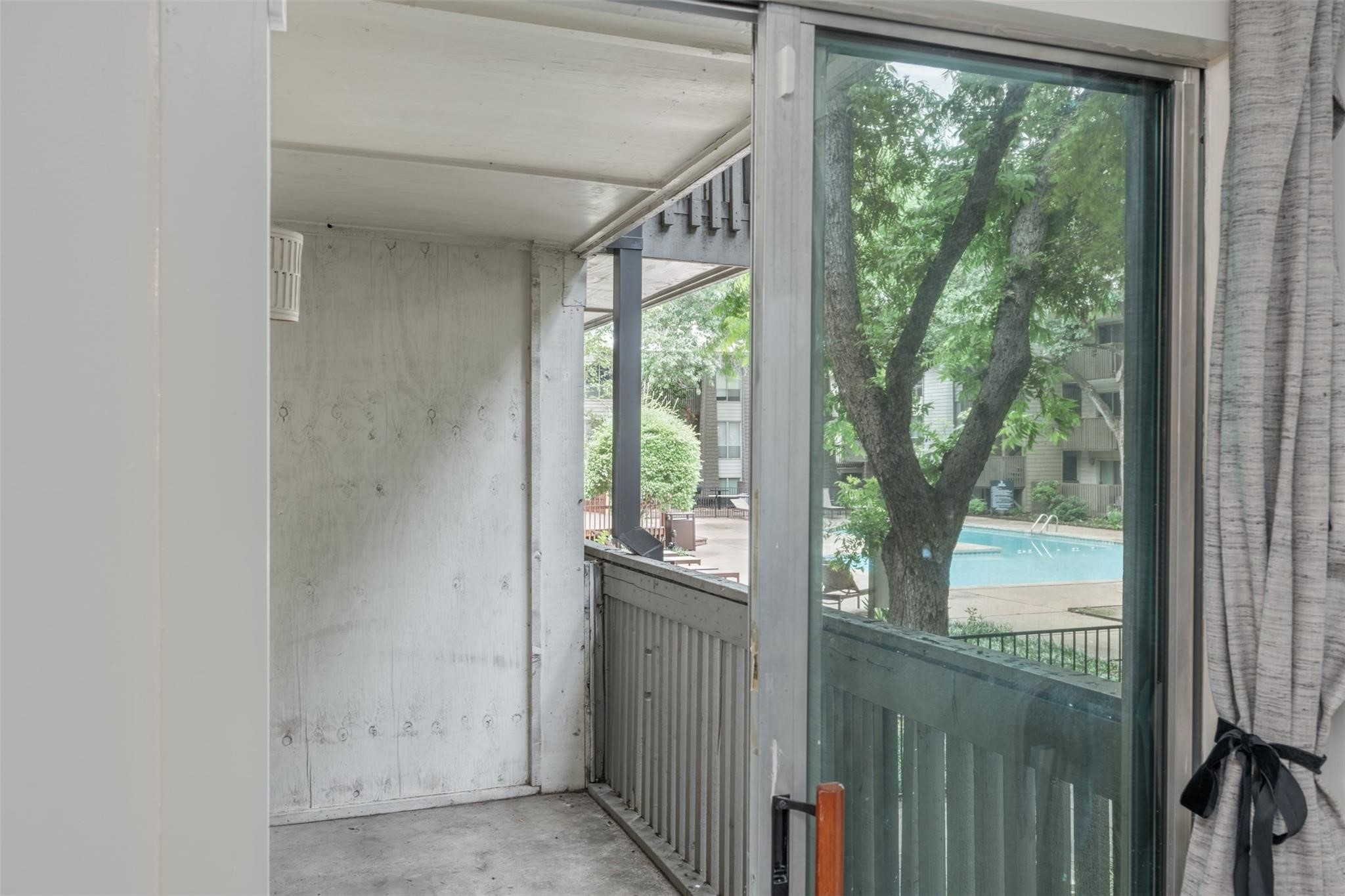 4837 Cedar Springs Road Dallas TX 75219