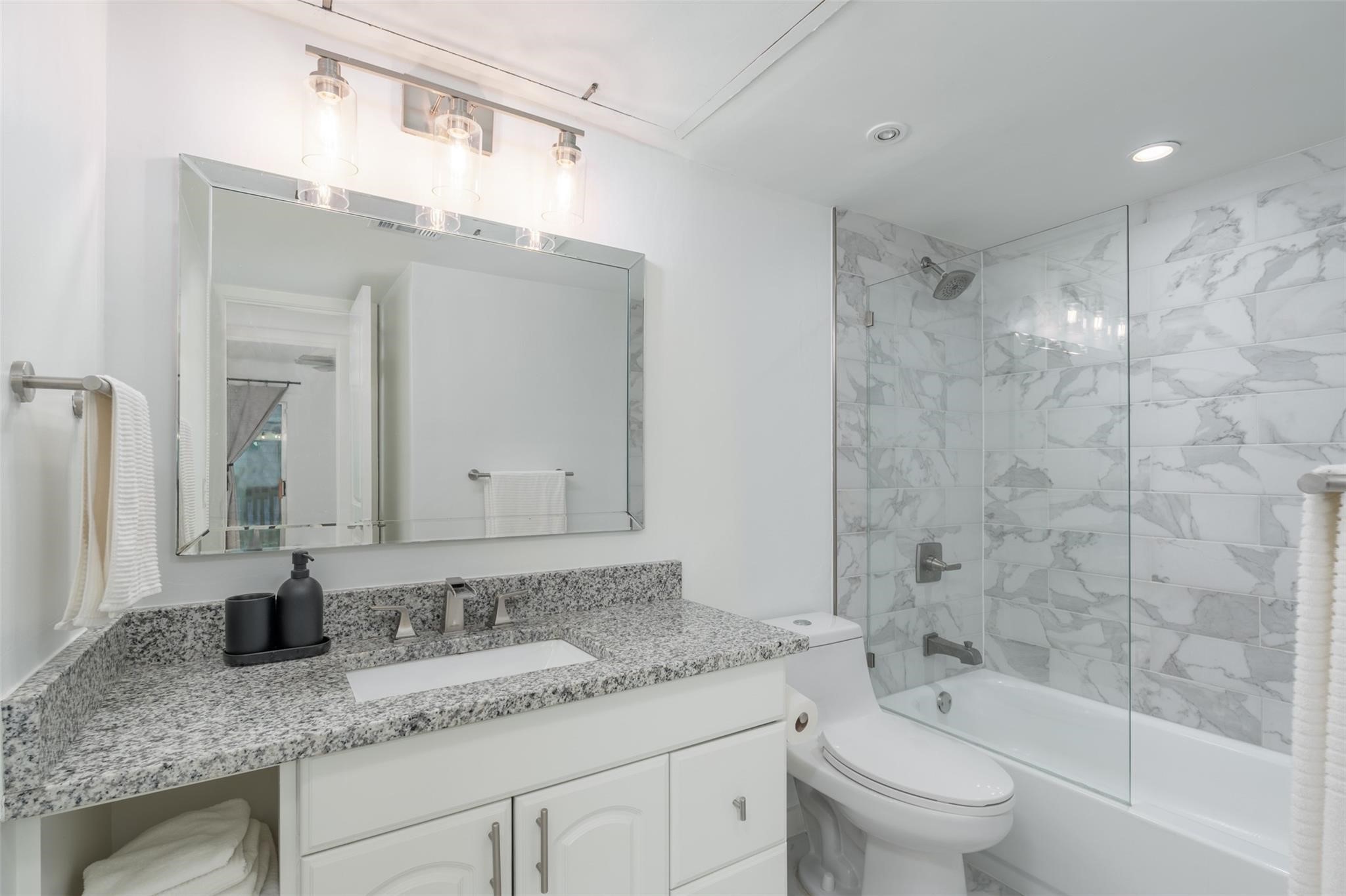 4837 Cedar Springs Road Dallas TX 75219