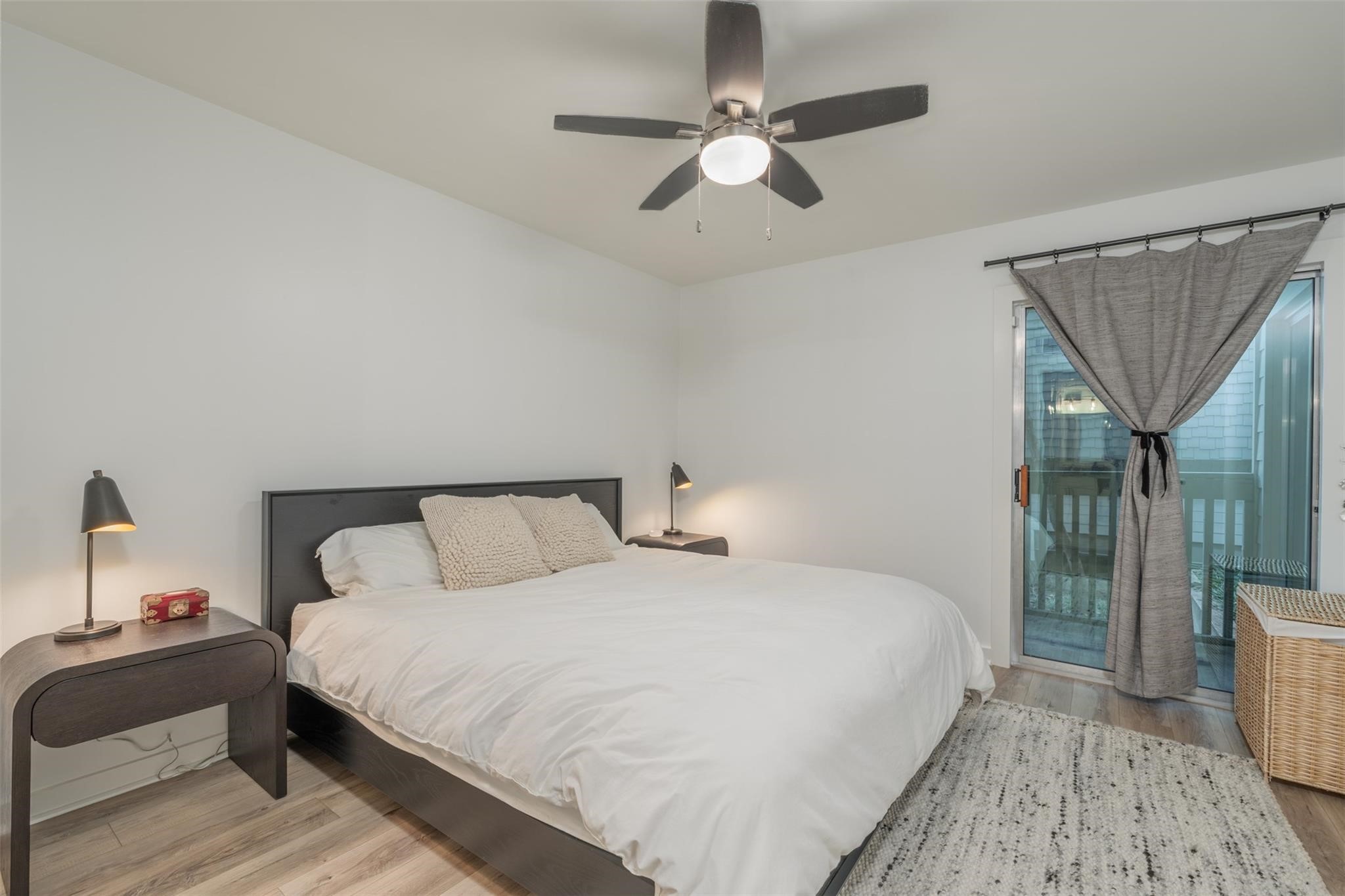 4837 Cedar Springs Road Dallas TX 75219