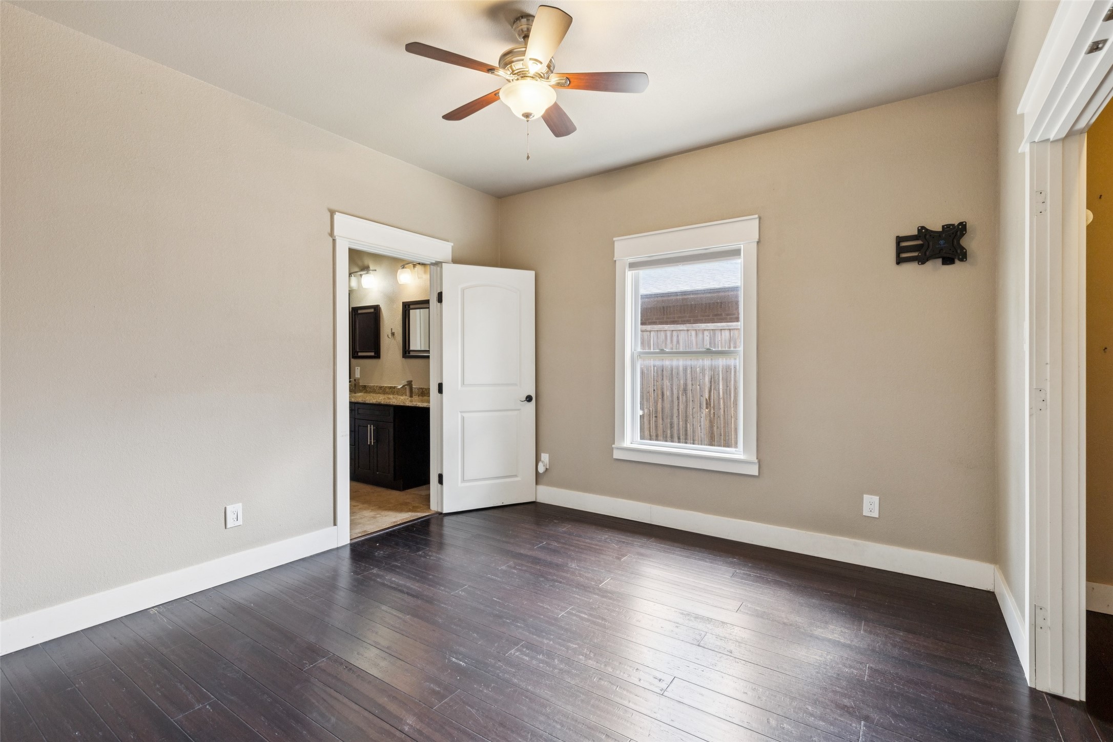 5628 Goodwin Avenue Dallas TX 75206