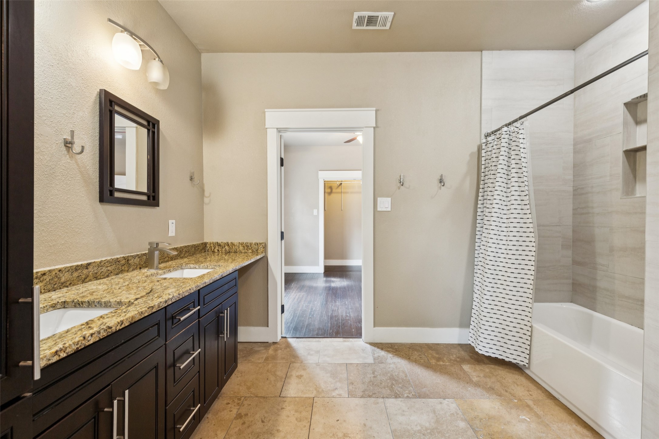 5628 Goodwin Avenue Dallas TX 75206