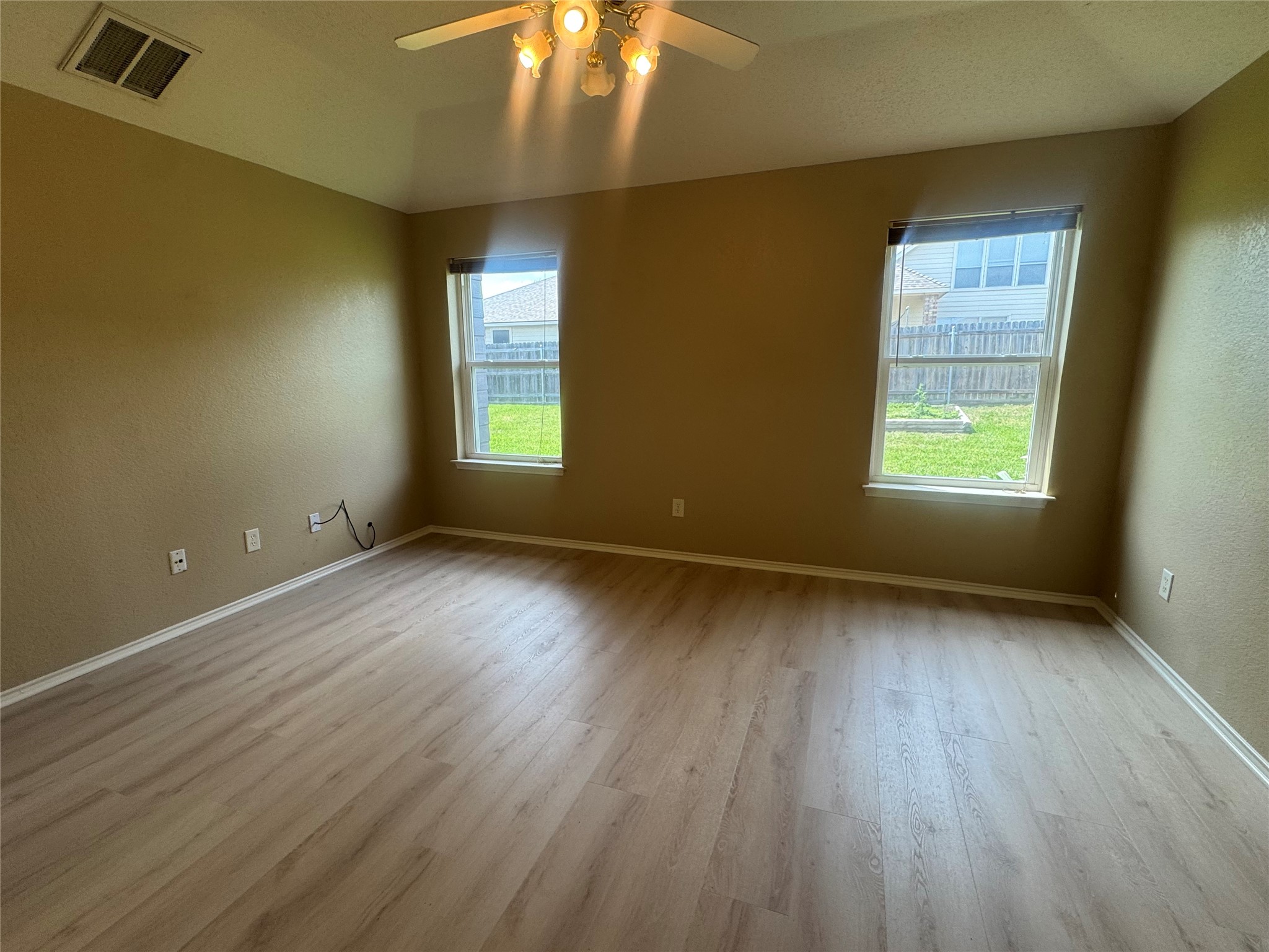 908 Cedar Ridge Lane Burleson TX 76028