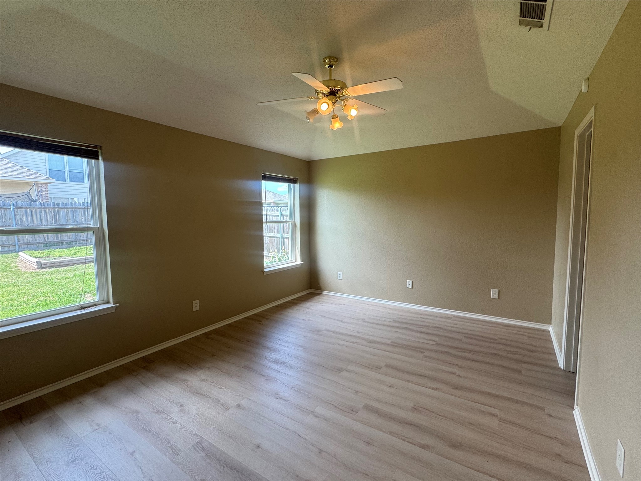 908 Cedar Ridge Lane Burleson TX 76028