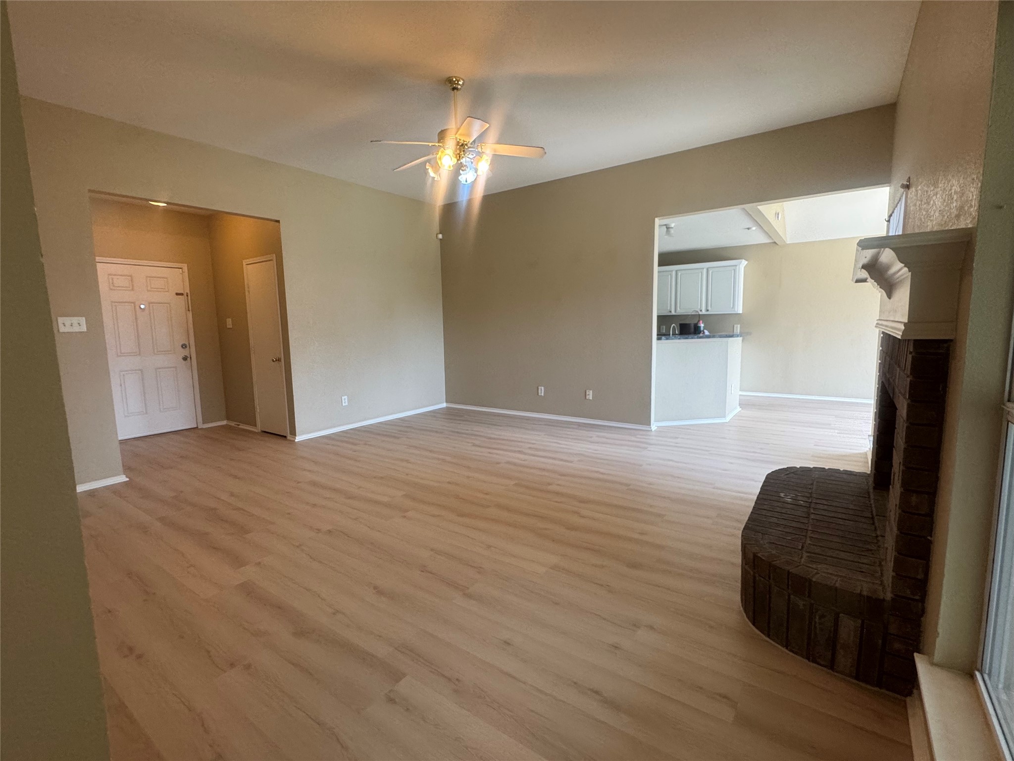908 Cedar Ridge Lane Burleson TX 76028