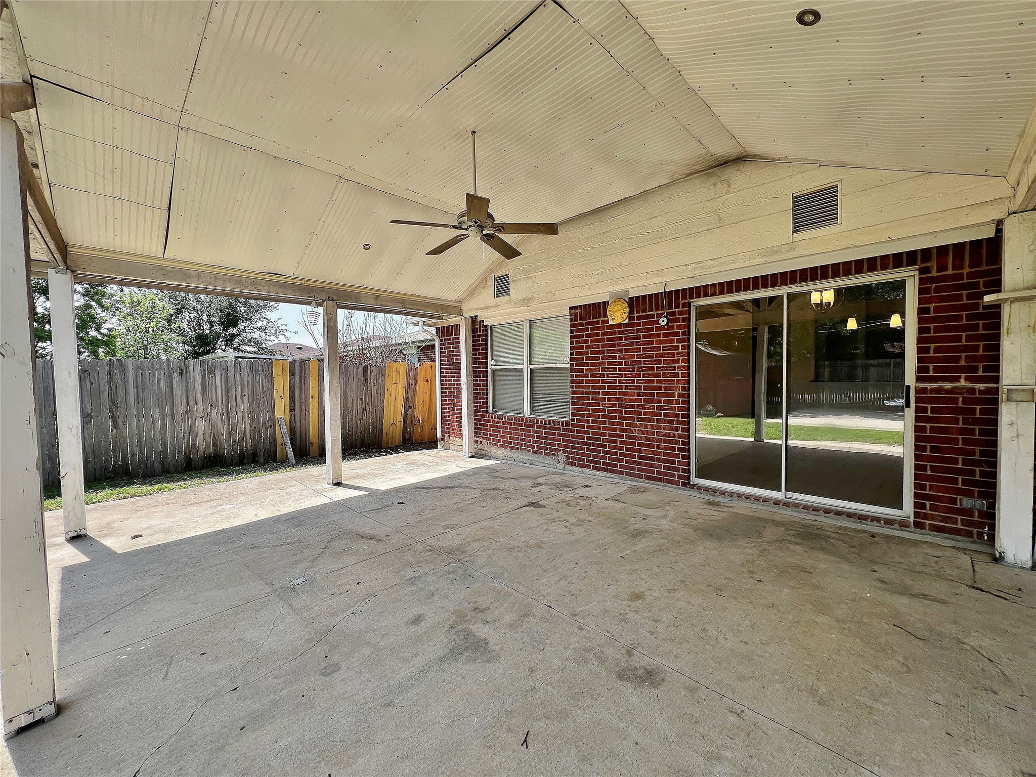 609 Blueberry Hill Lane Mansfield TX 76063