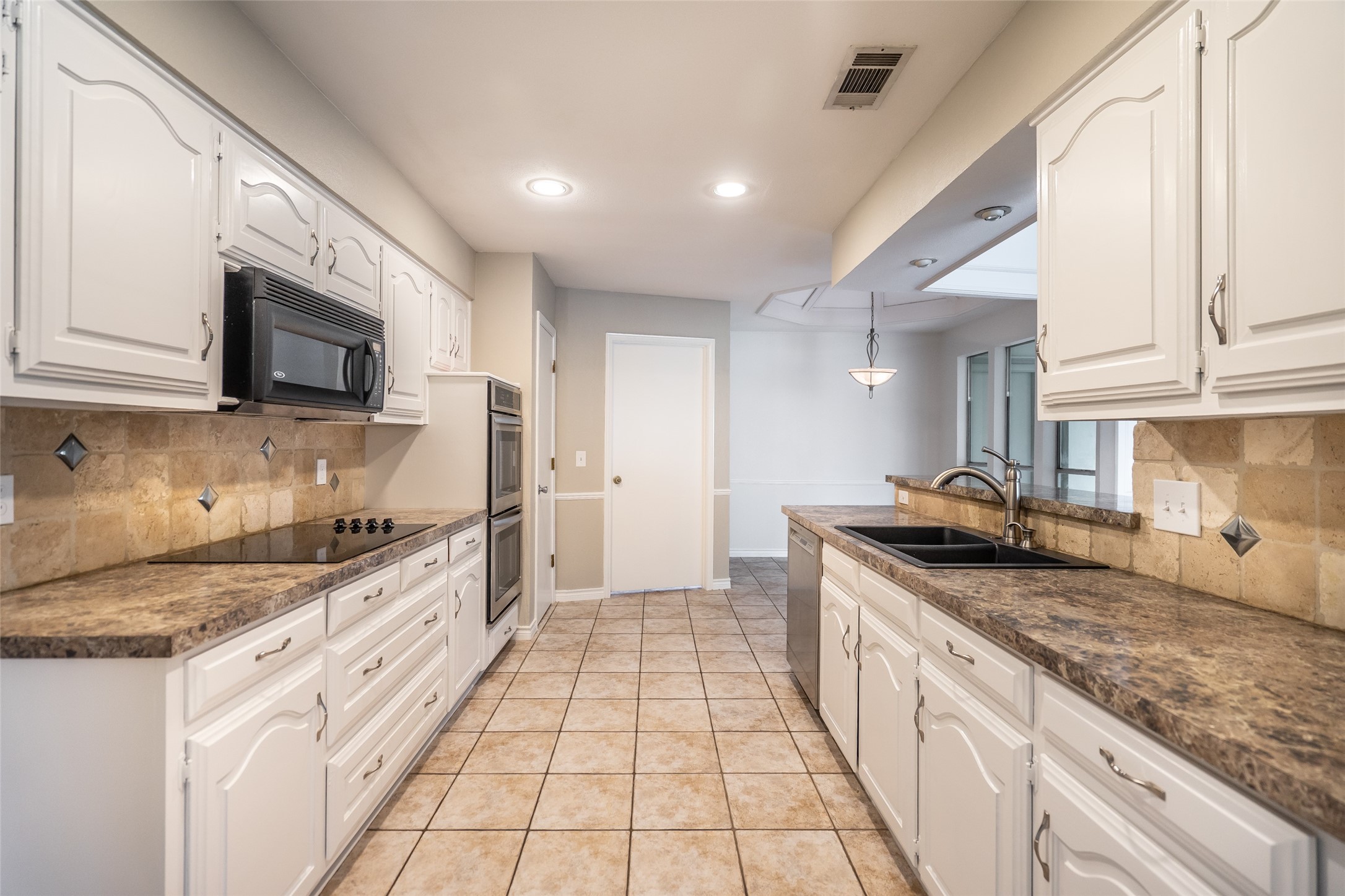 2813 Glen Forest Lane Plano TX 75023