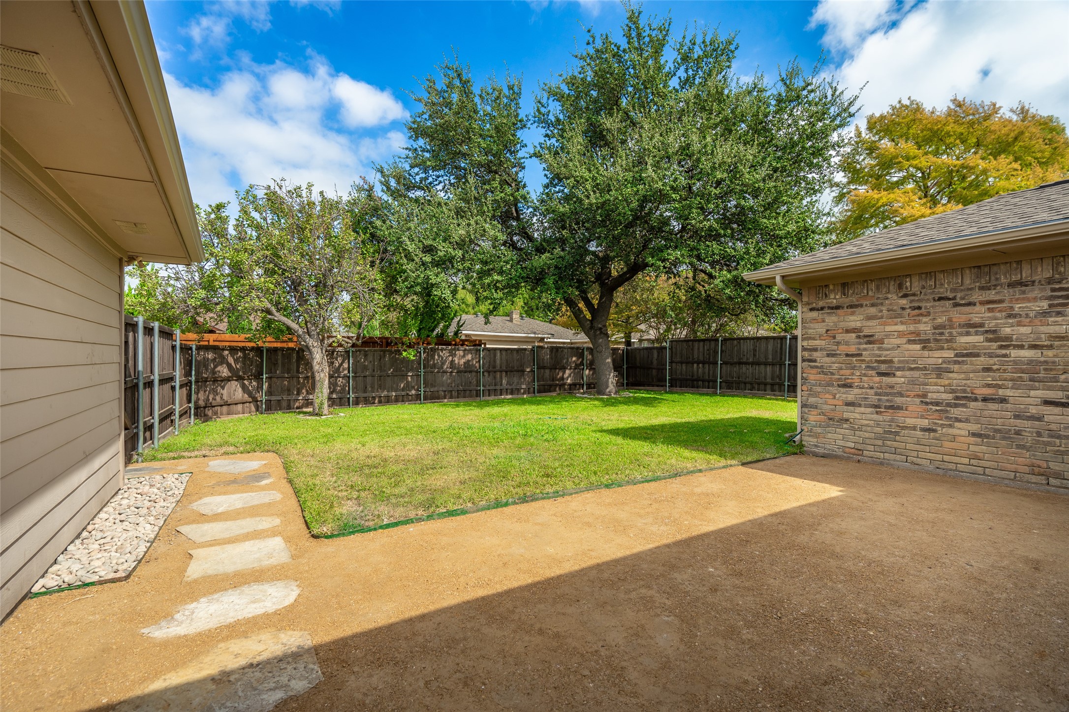 2813 Glen Forest Lane Plano TX 75023