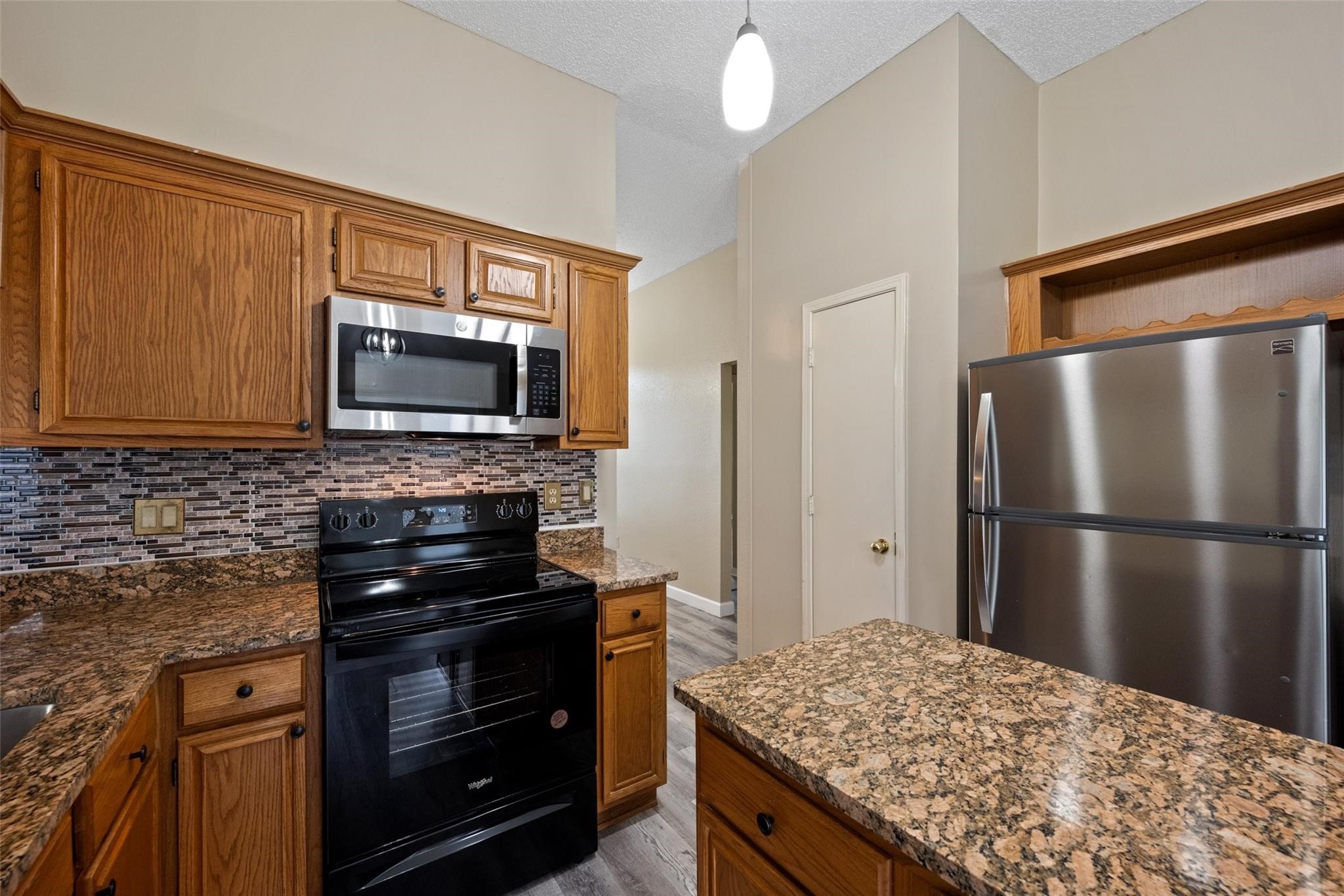 4241 Briar Hill Drive Grand Prairie TX 75052