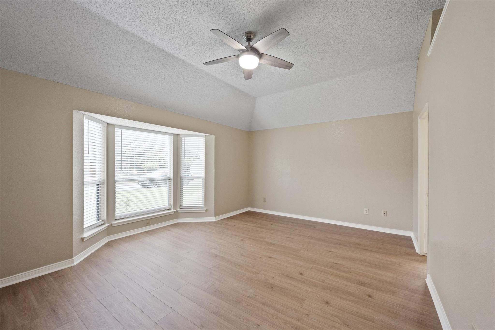4241 Briar Hill Drive Grand Prairie TX 75052