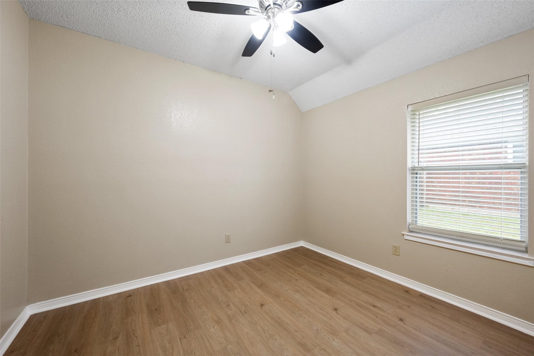 4241 Briar Hill Drive Grand Prairie TX 75052