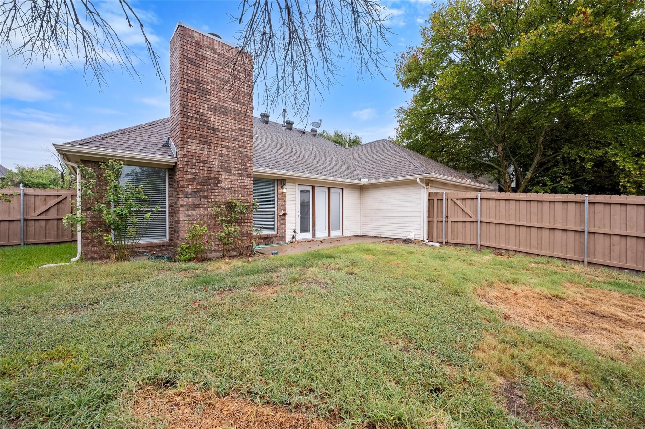 4241 Briar Hill Drive Grand Prairie TX 75052