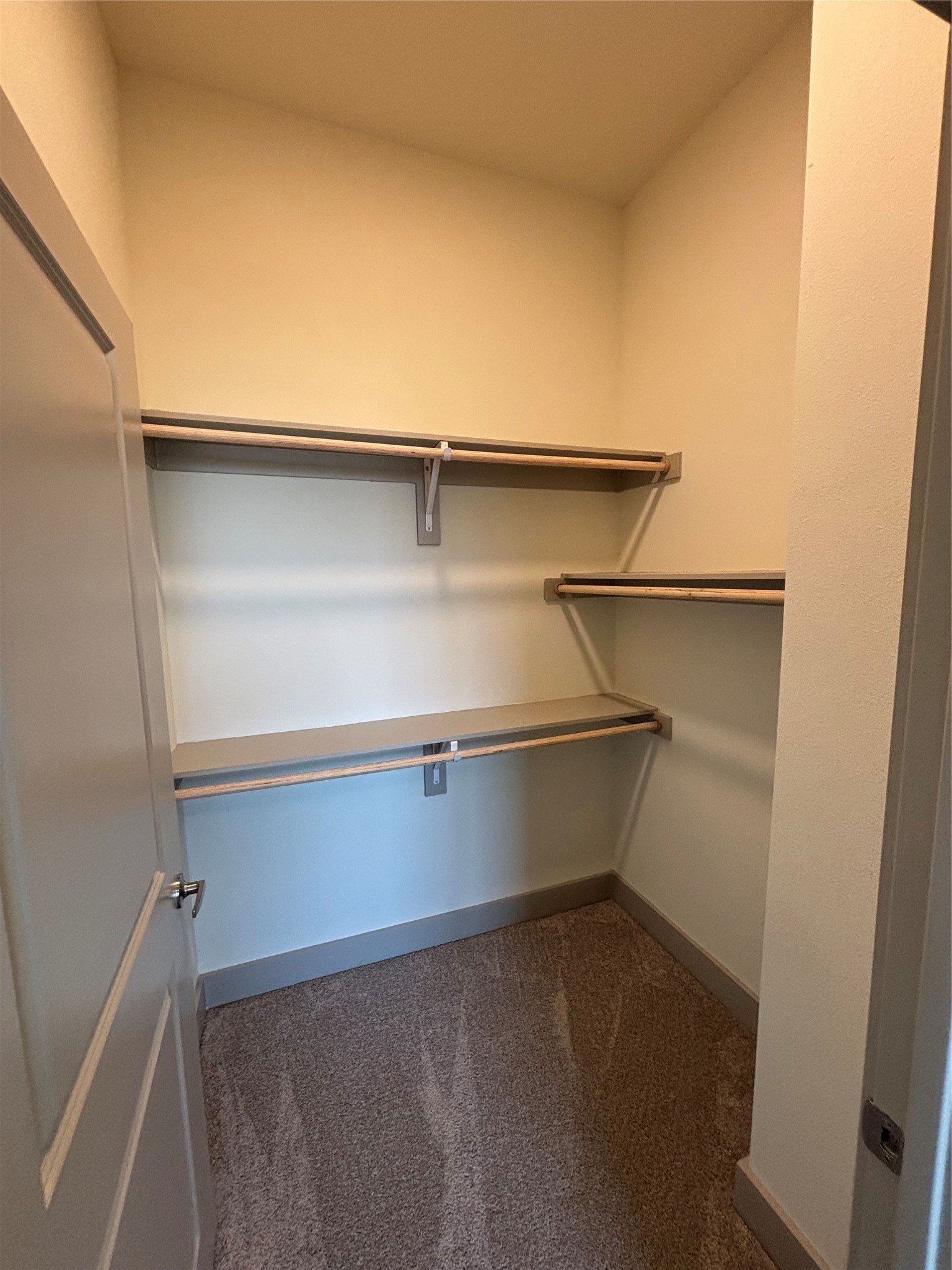 2036 Oak Grove Aubrey TX 76227