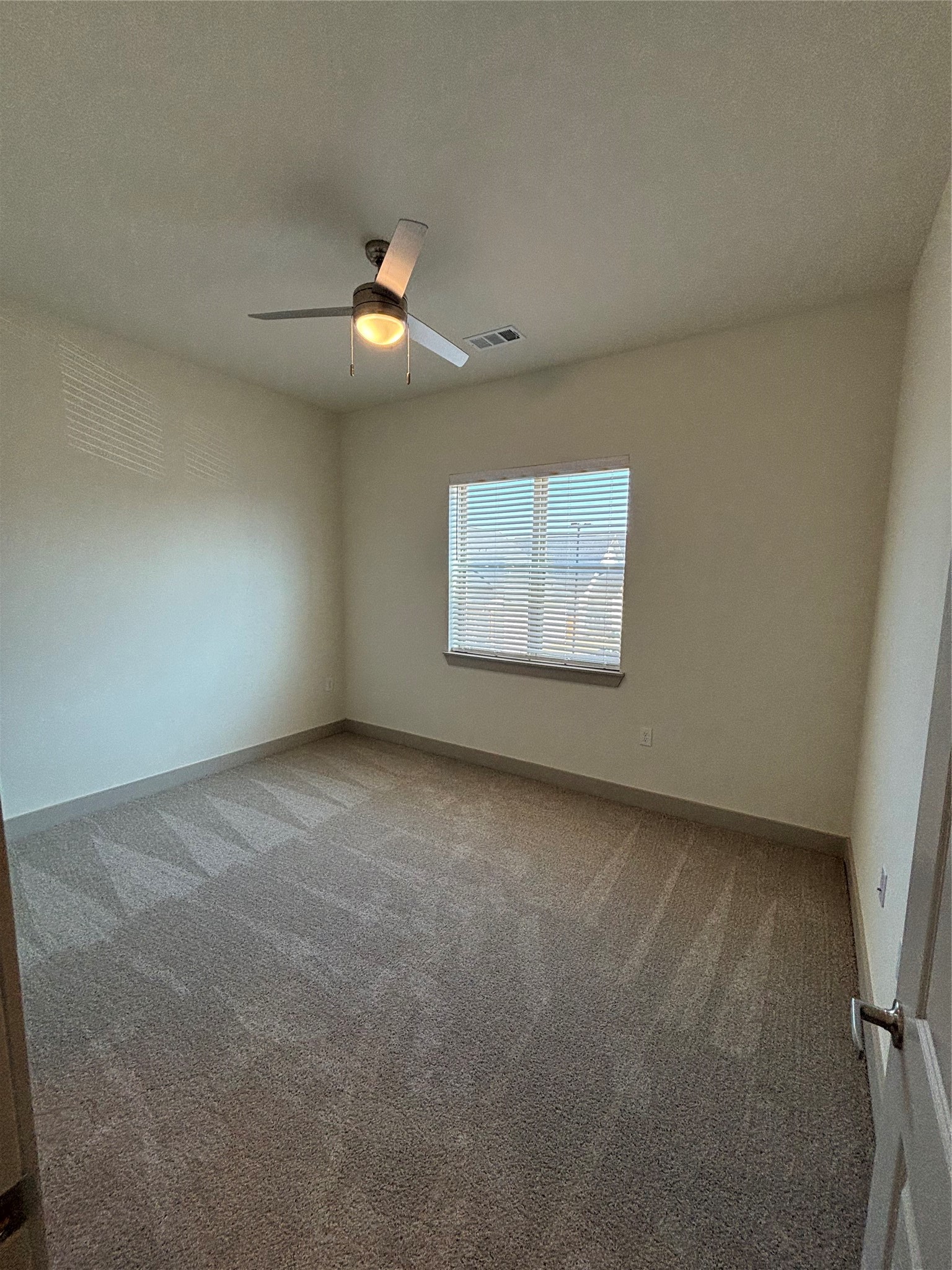 2036 Oak Grove Aubrey TX 76227
