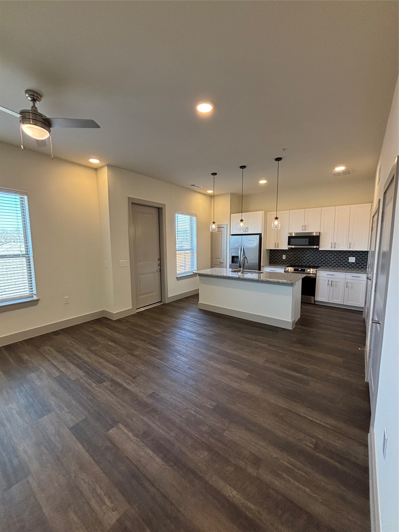 2036 Oak Grove Aubrey TX 76227