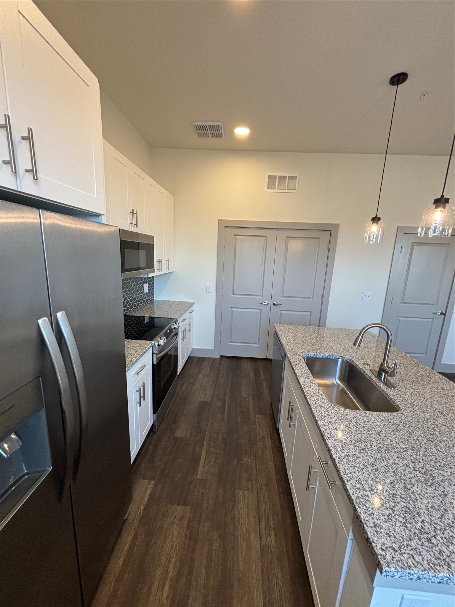 2036 Oak Grove Aubrey TX 76227