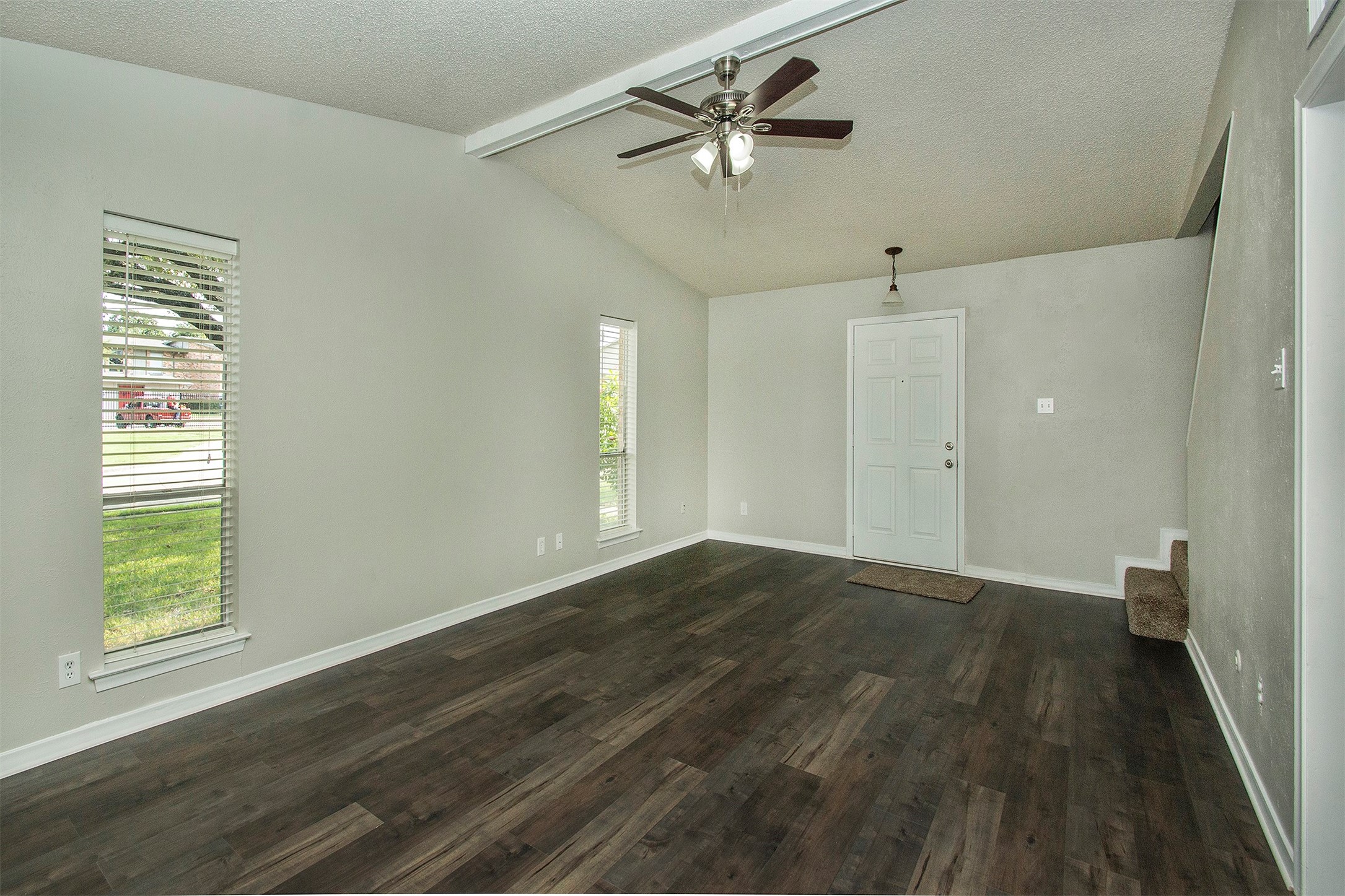 12831 Pandora Drive Dallas TX 75238