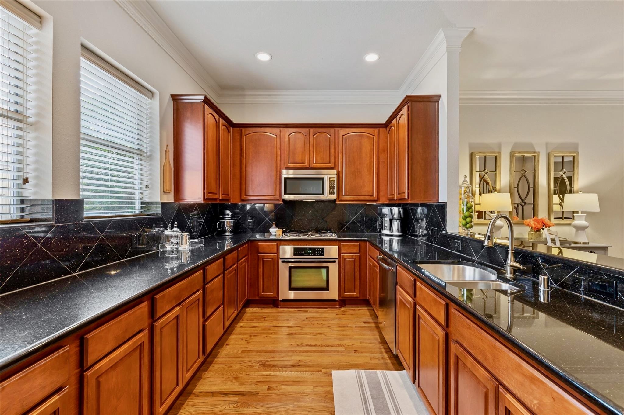 4304 Holland Avenue Dallas TX 75219