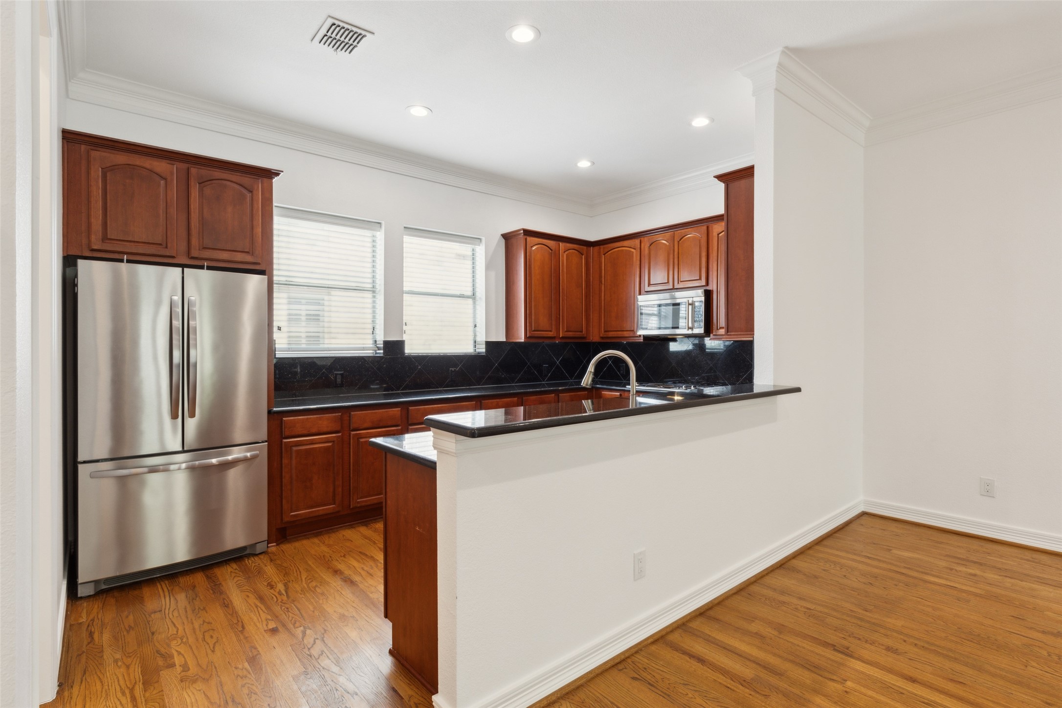 4304 Holland Avenue Dallas TX 75219