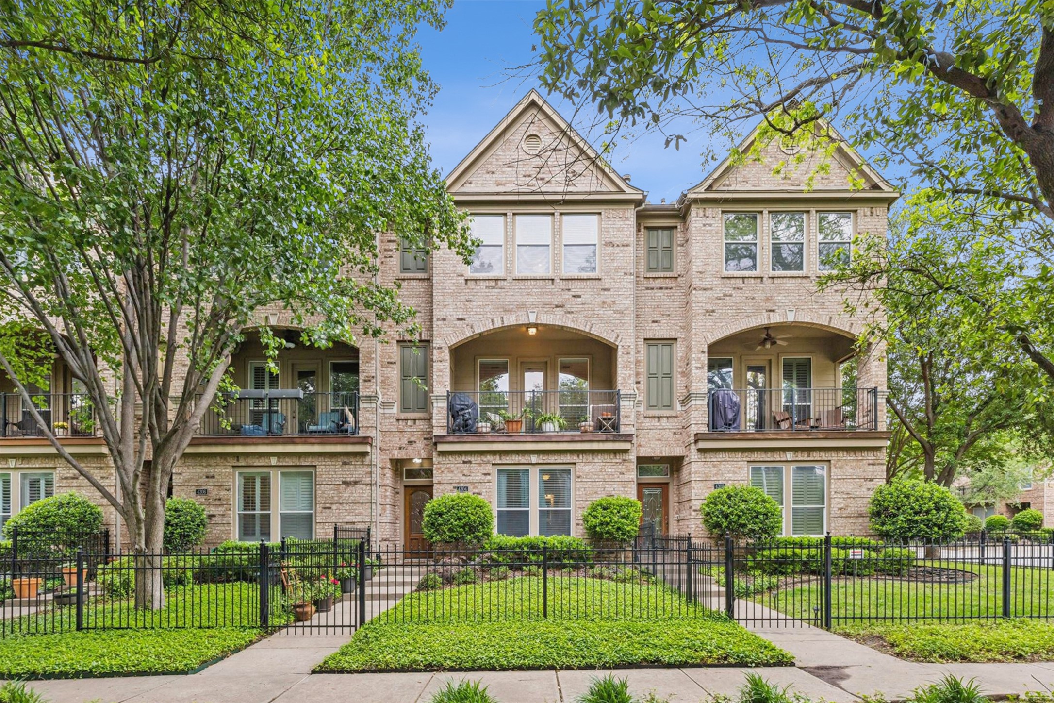 4304 Holland Avenue Dallas TX 75219