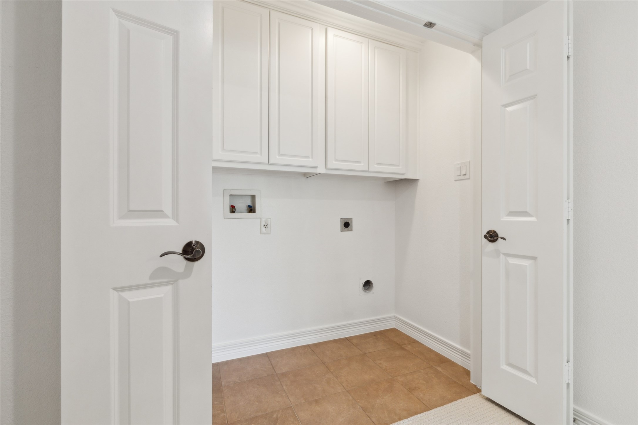 4304 Holland Avenue Dallas TX 75219