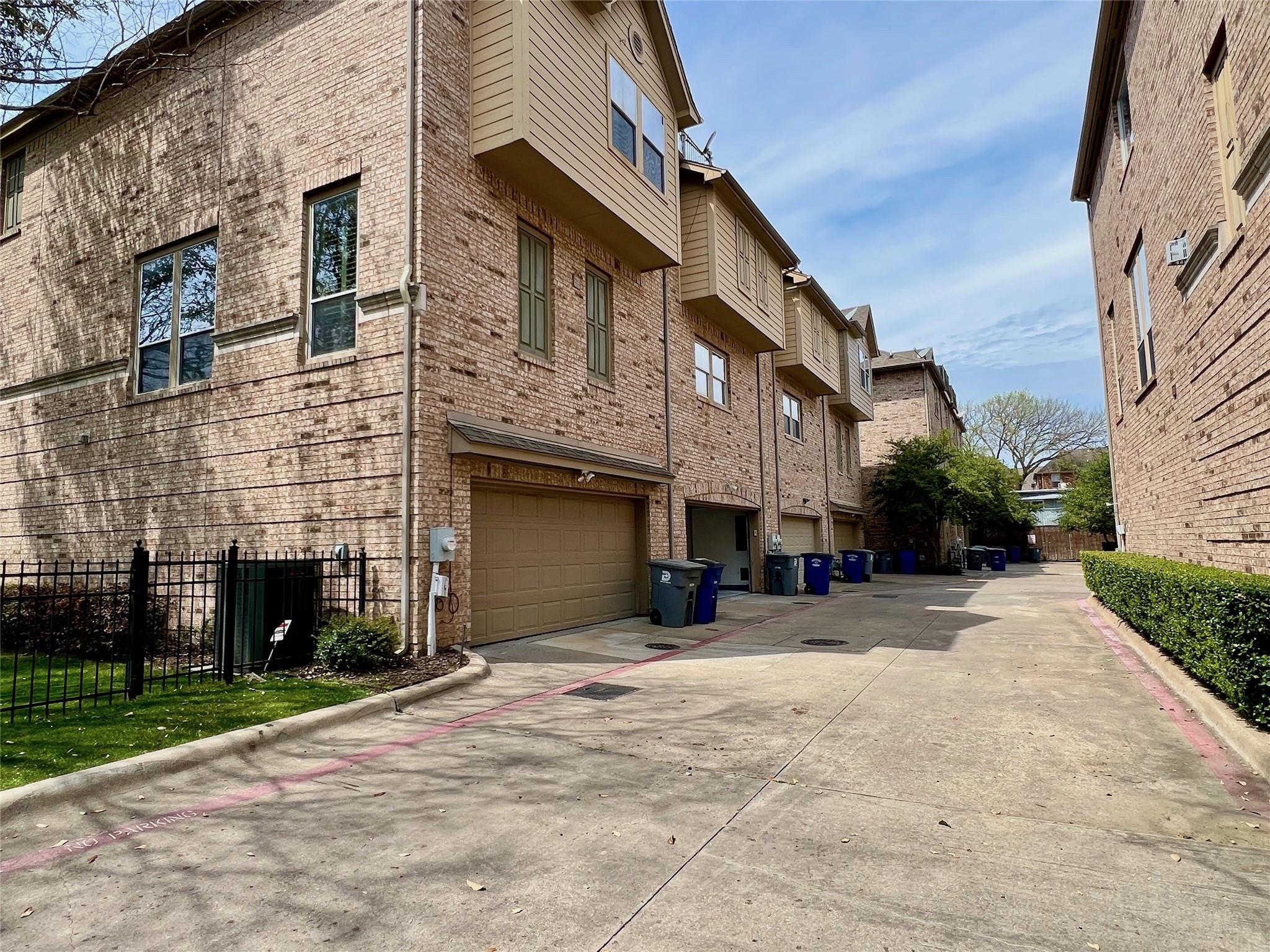 4304 Holland Avenue Dallas TX 75219