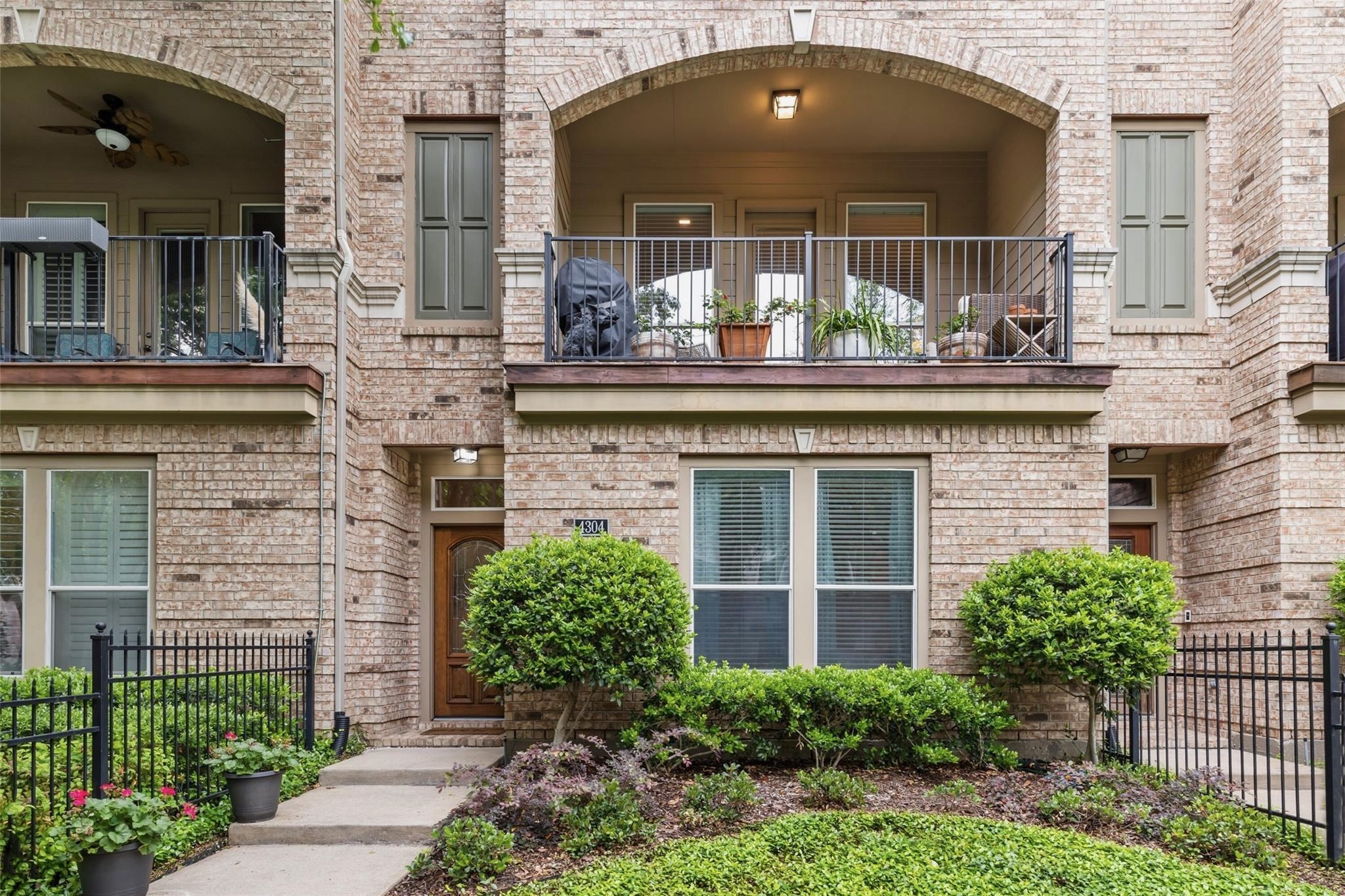 4304 Holland Avenue Dallas TX 75219