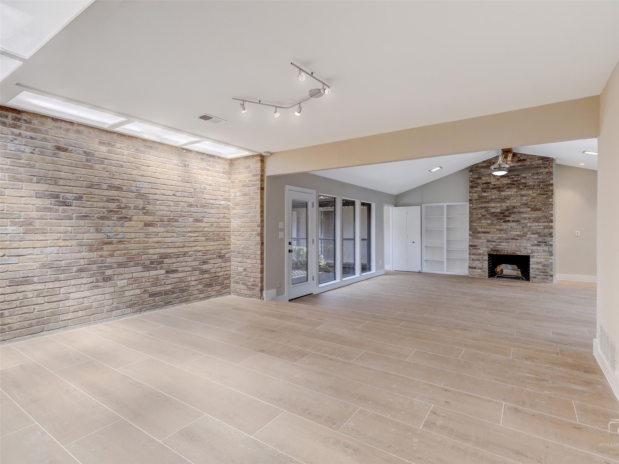 6915 Clearhaven Drive Dallas TX 75248